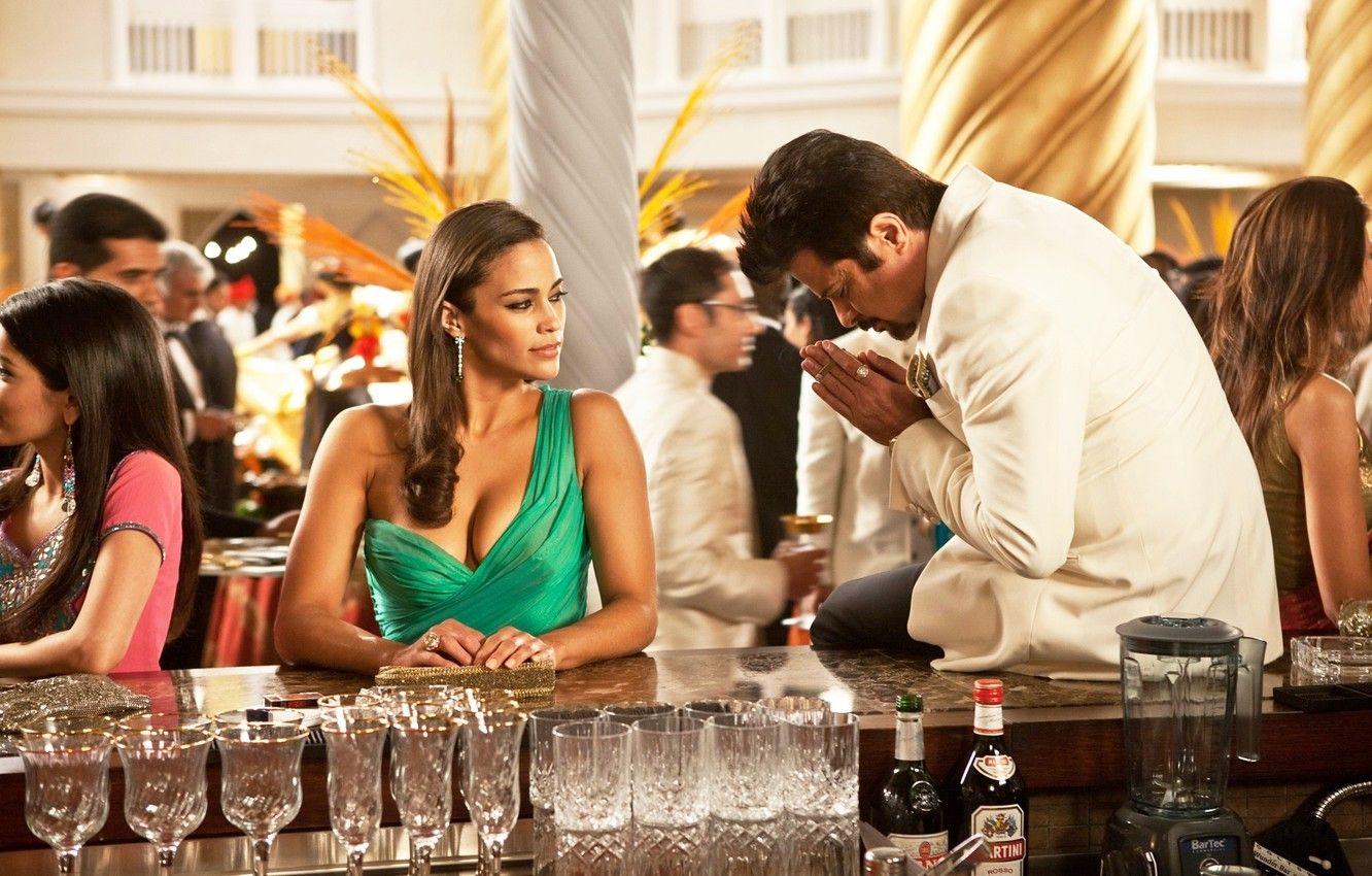 1332x850 Wallpaper girl, bar, dress, Paula Patton, Mission impossible