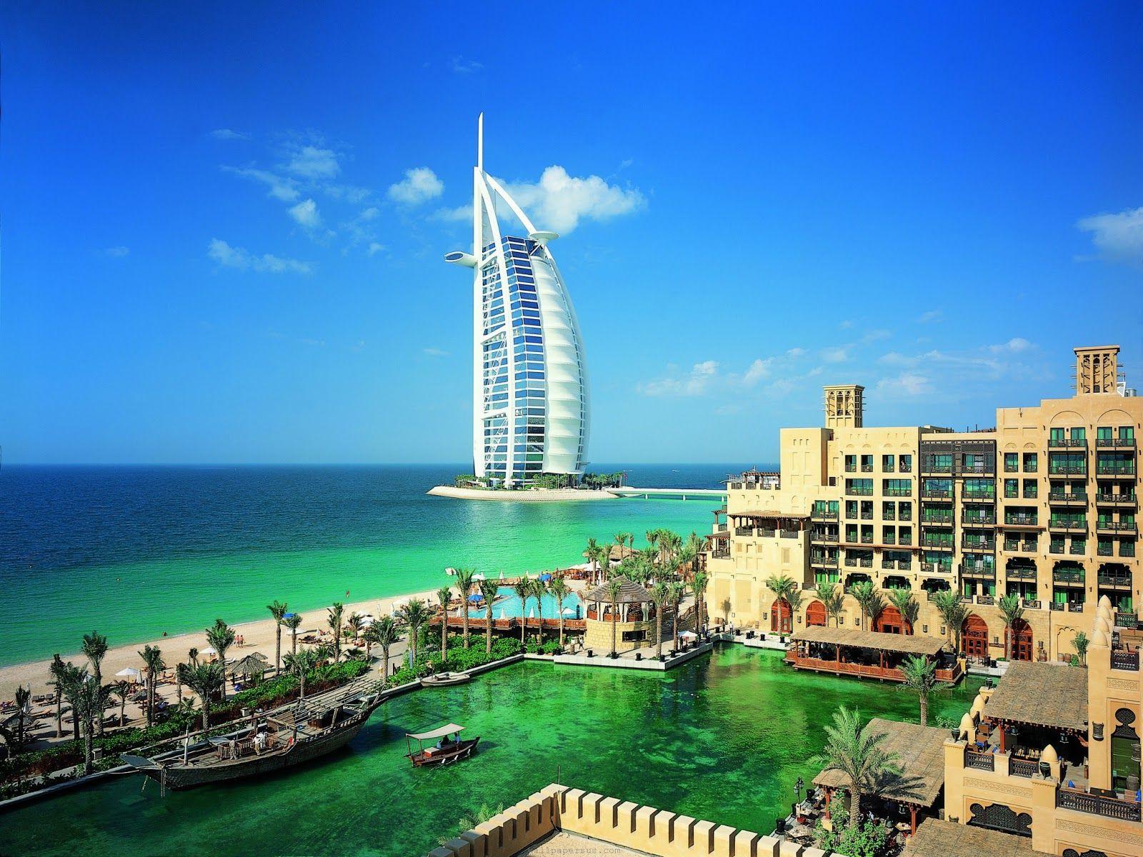 1600x1200 Burj Al Arab Hotel Dubai Desktop Wallpaper