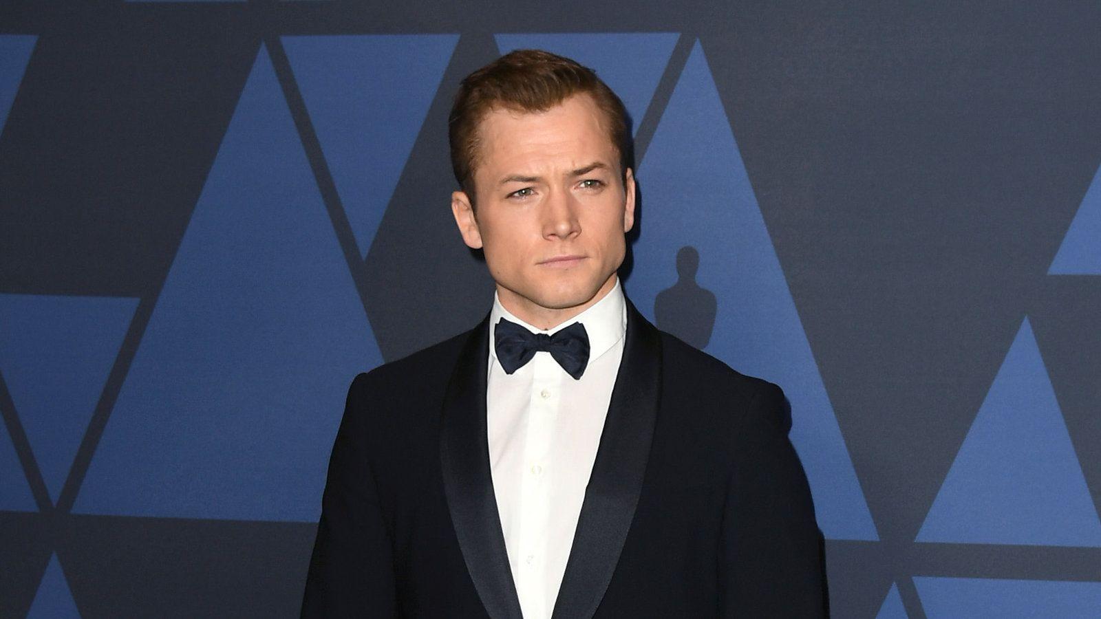 1600x900 Taron Egerton Tries to Keep 'Rocketman' Performance in Orbit