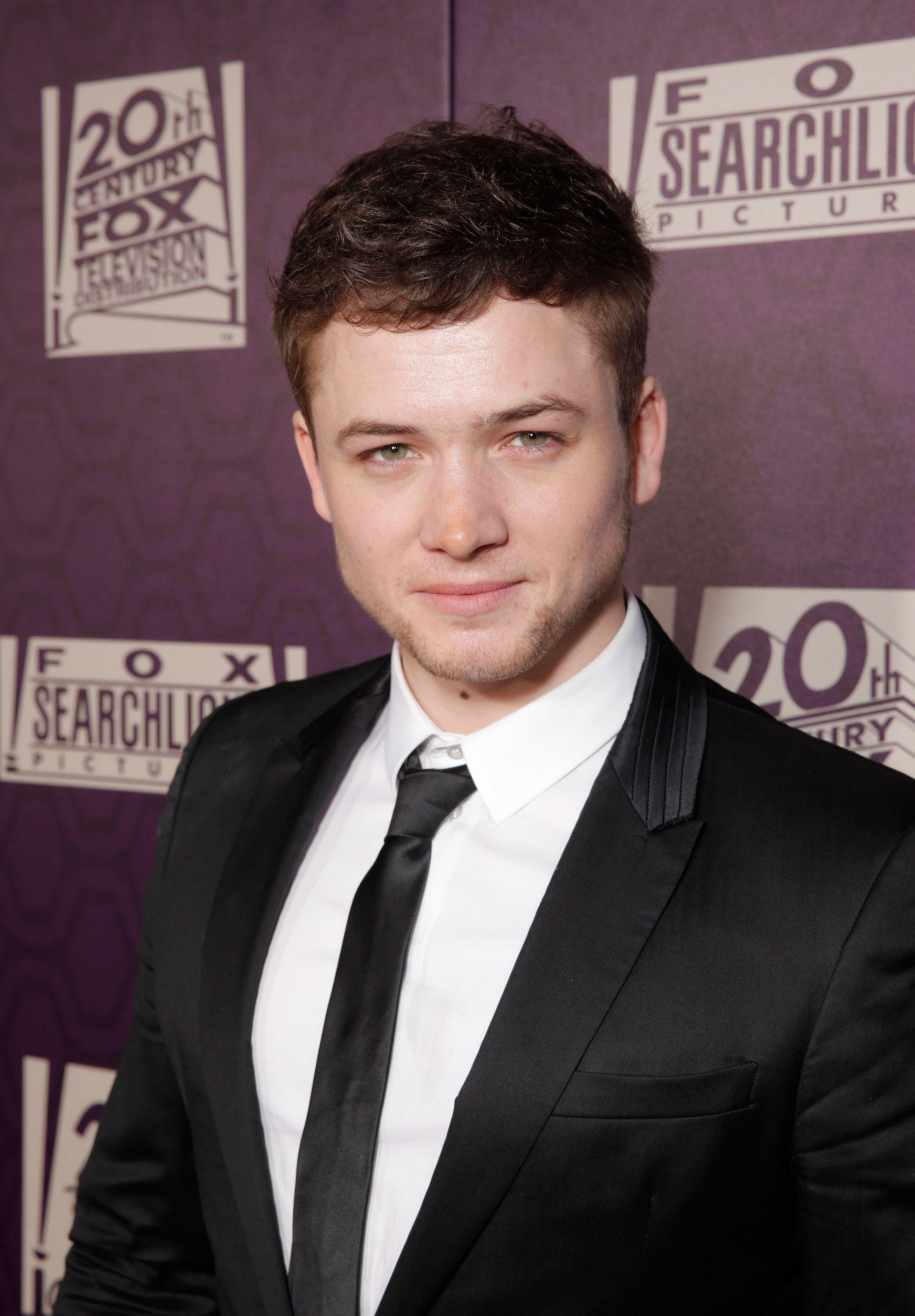 Taron Egerton Wallpapers - Top Free Taron Egerton Backgrounds