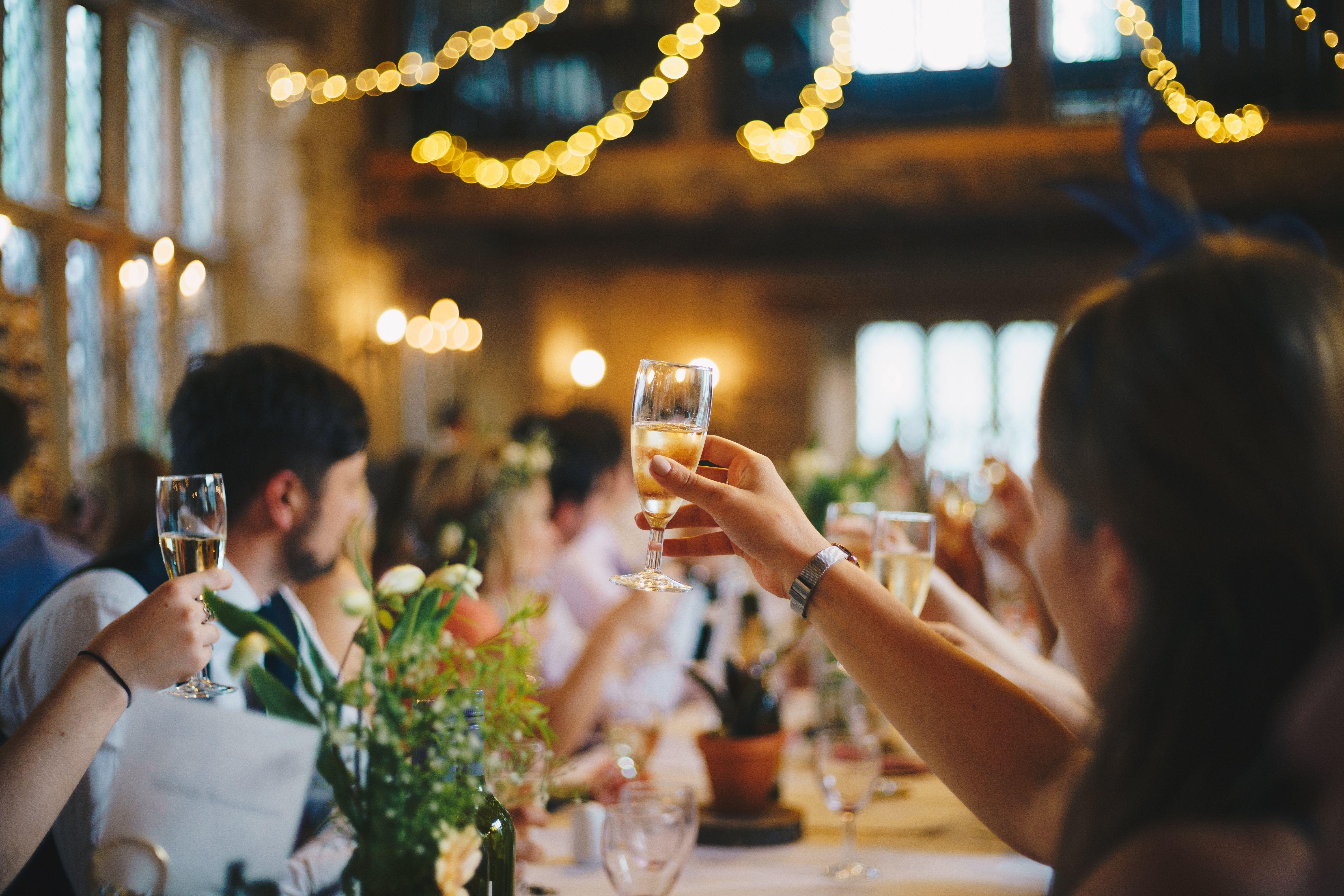 6000x4000 6000x4000 #hand, #celebration, #speech, #wedding speach