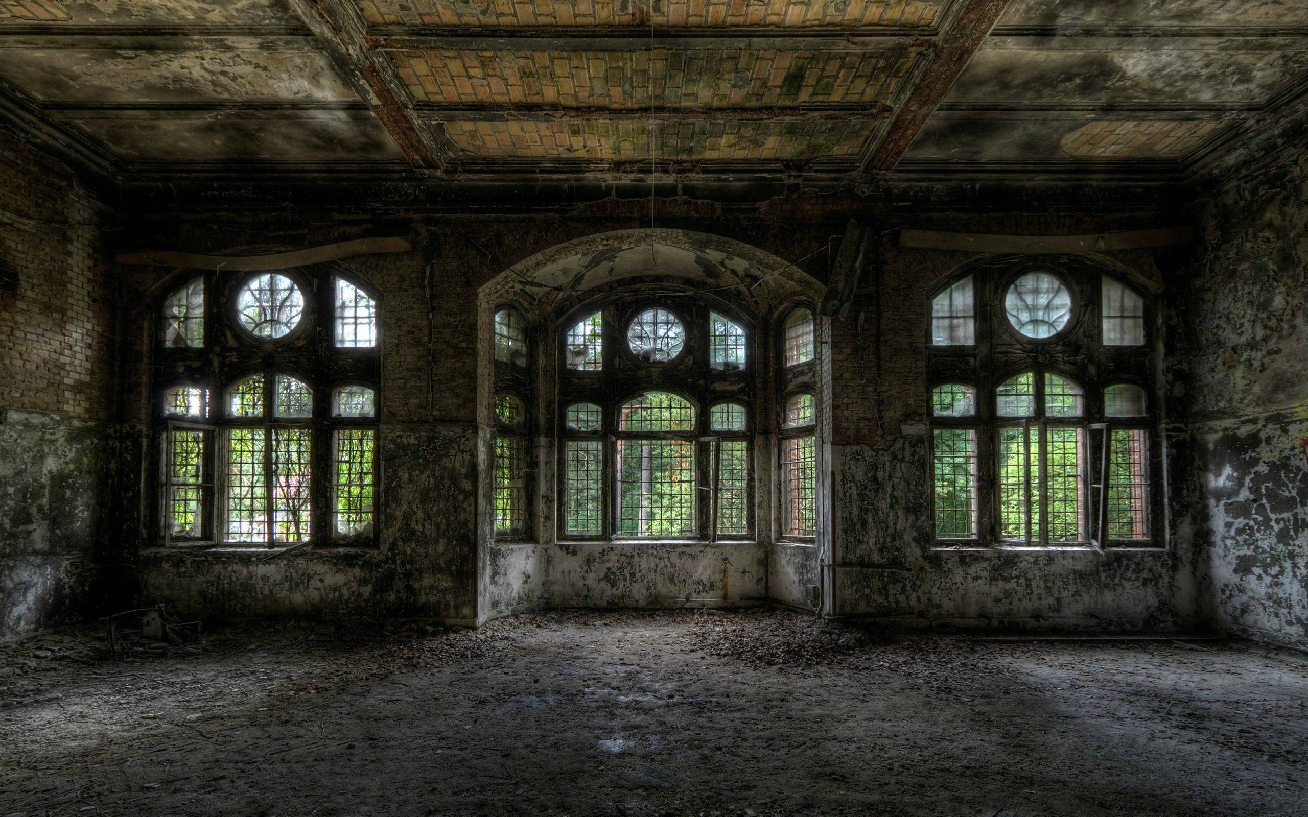2560x1600 Abandoned Places Wallpaper