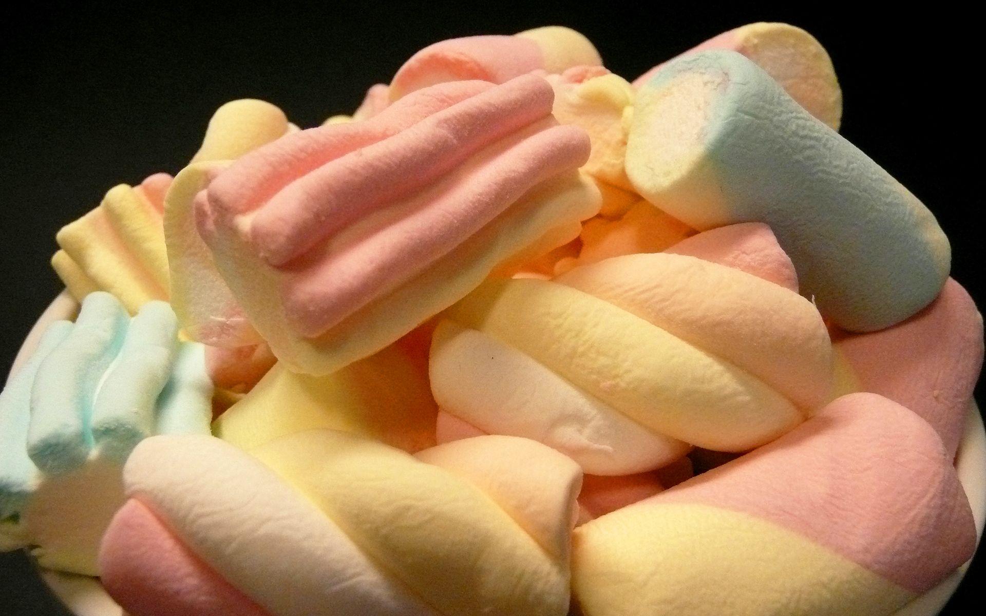 1920x1200 Food candy marshmallow wallpaperx1200