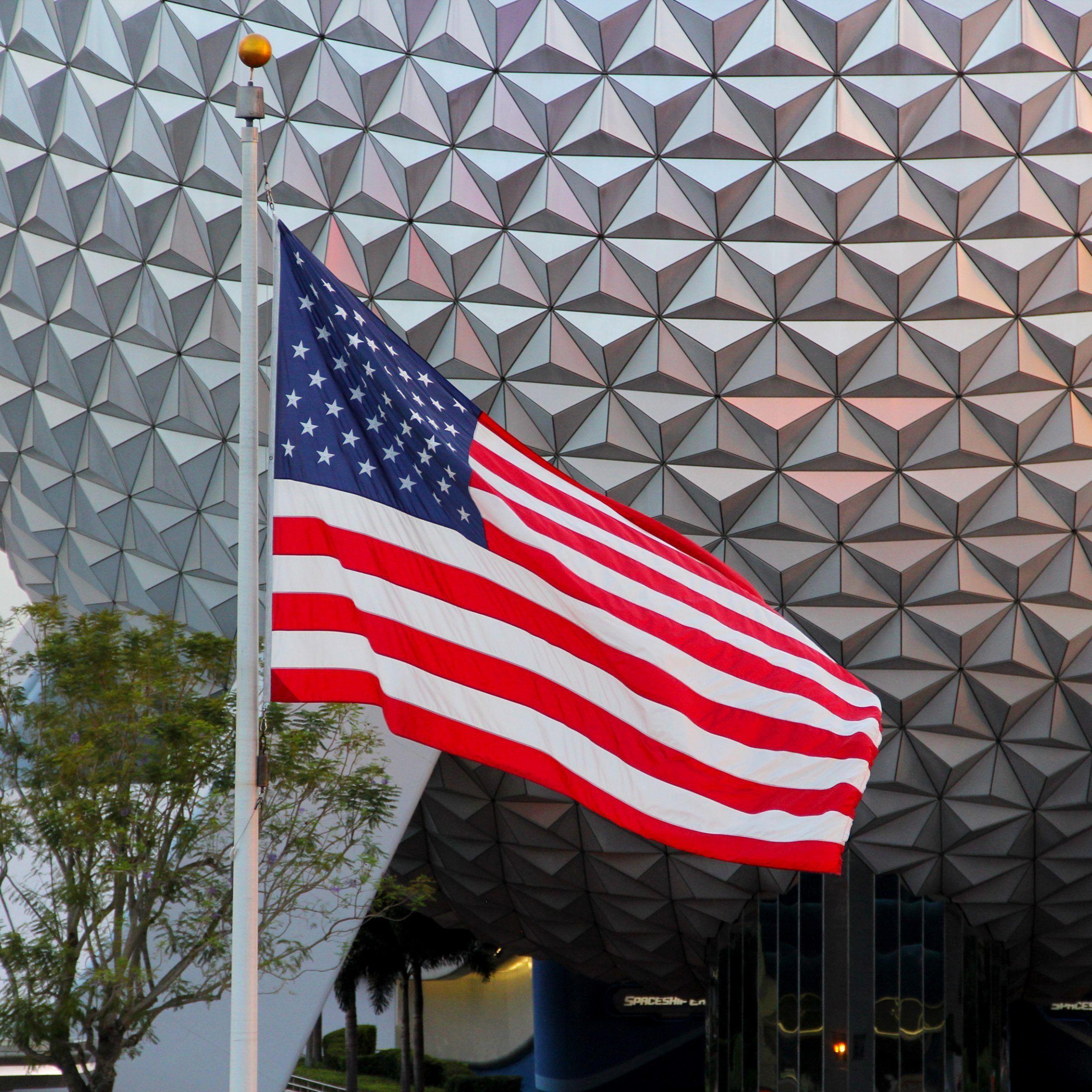 2560x2560 Epcot USA Flag 10K Wallpaper