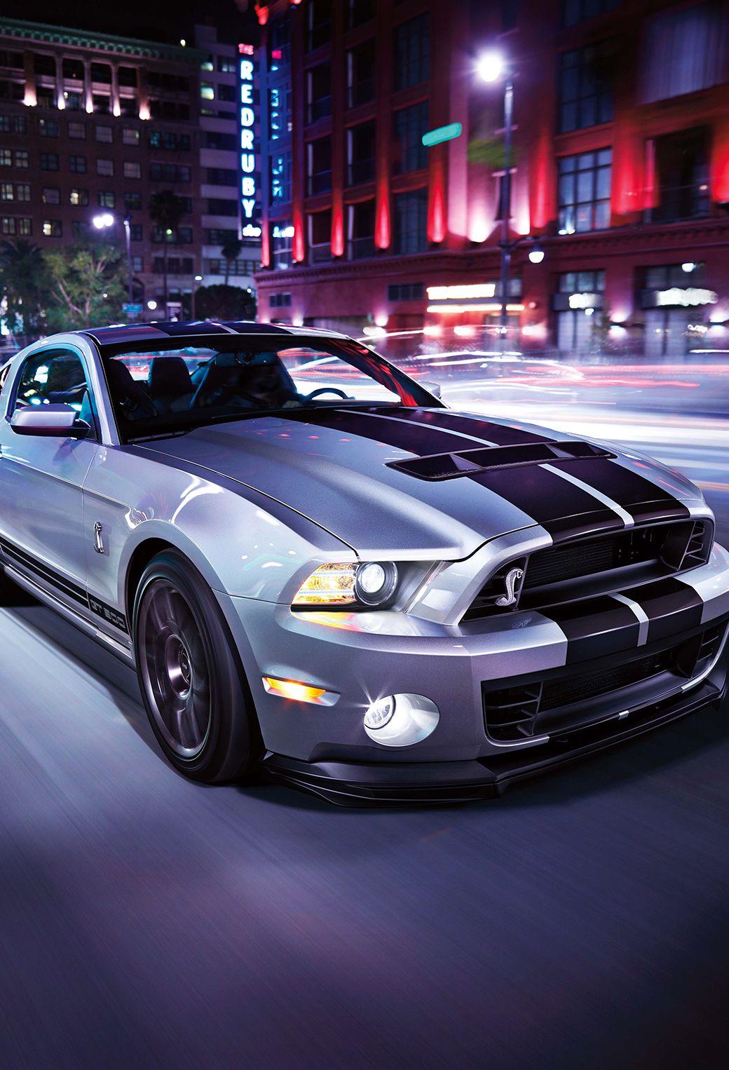 1040x1526 Mustang iPhone Wallpaper