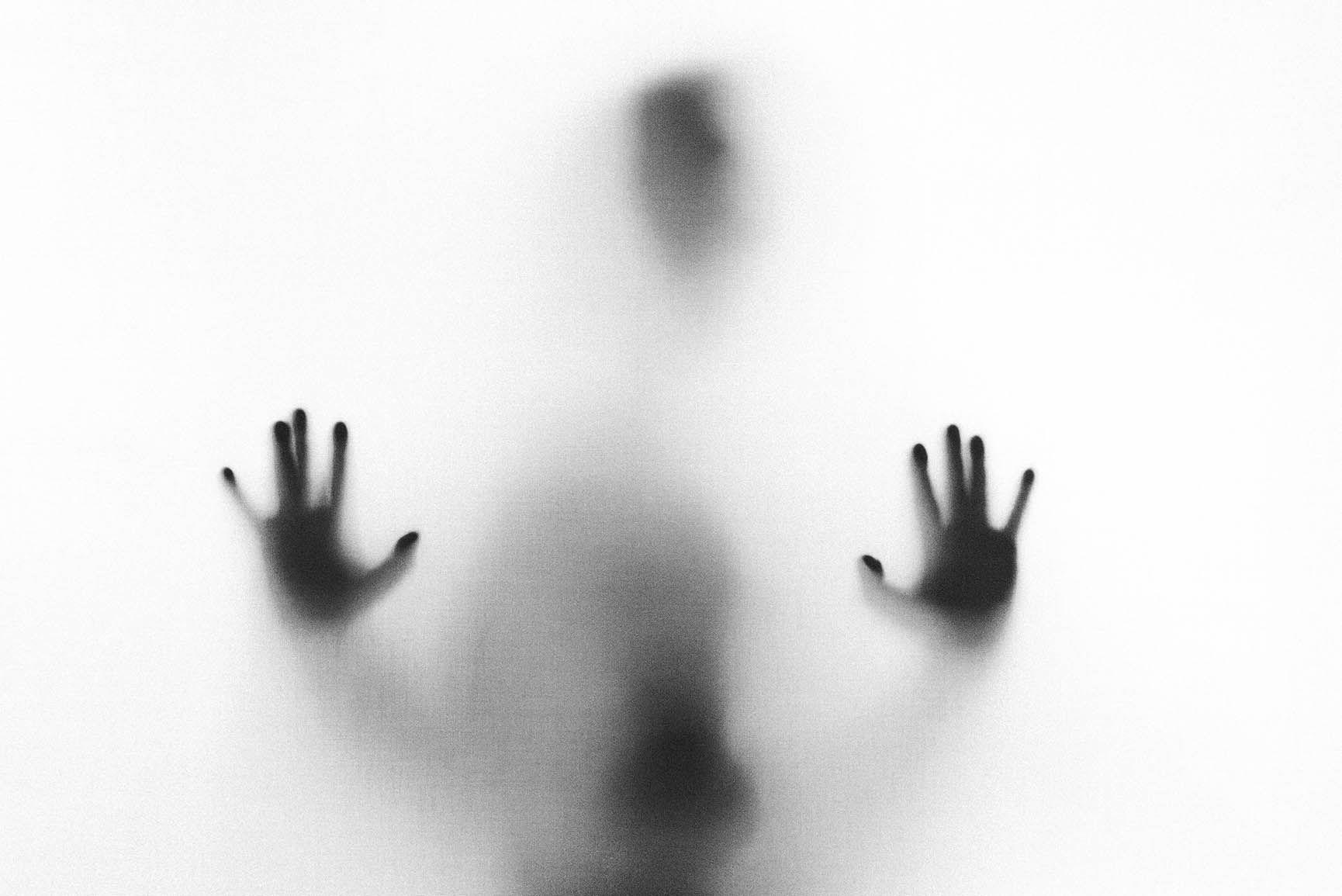 1730x1155 Super Scary Halloween iPhone Xs Max Wallpaper