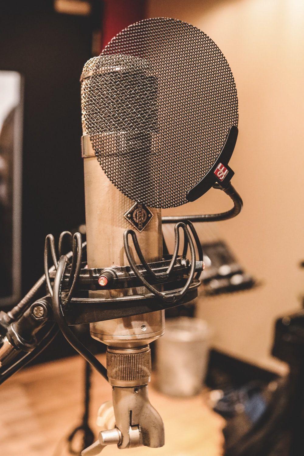 1000x1500 Old Microphone Picture. Download Free Image