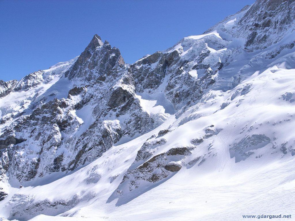1024x768 Download backcountry skiing wallpaper