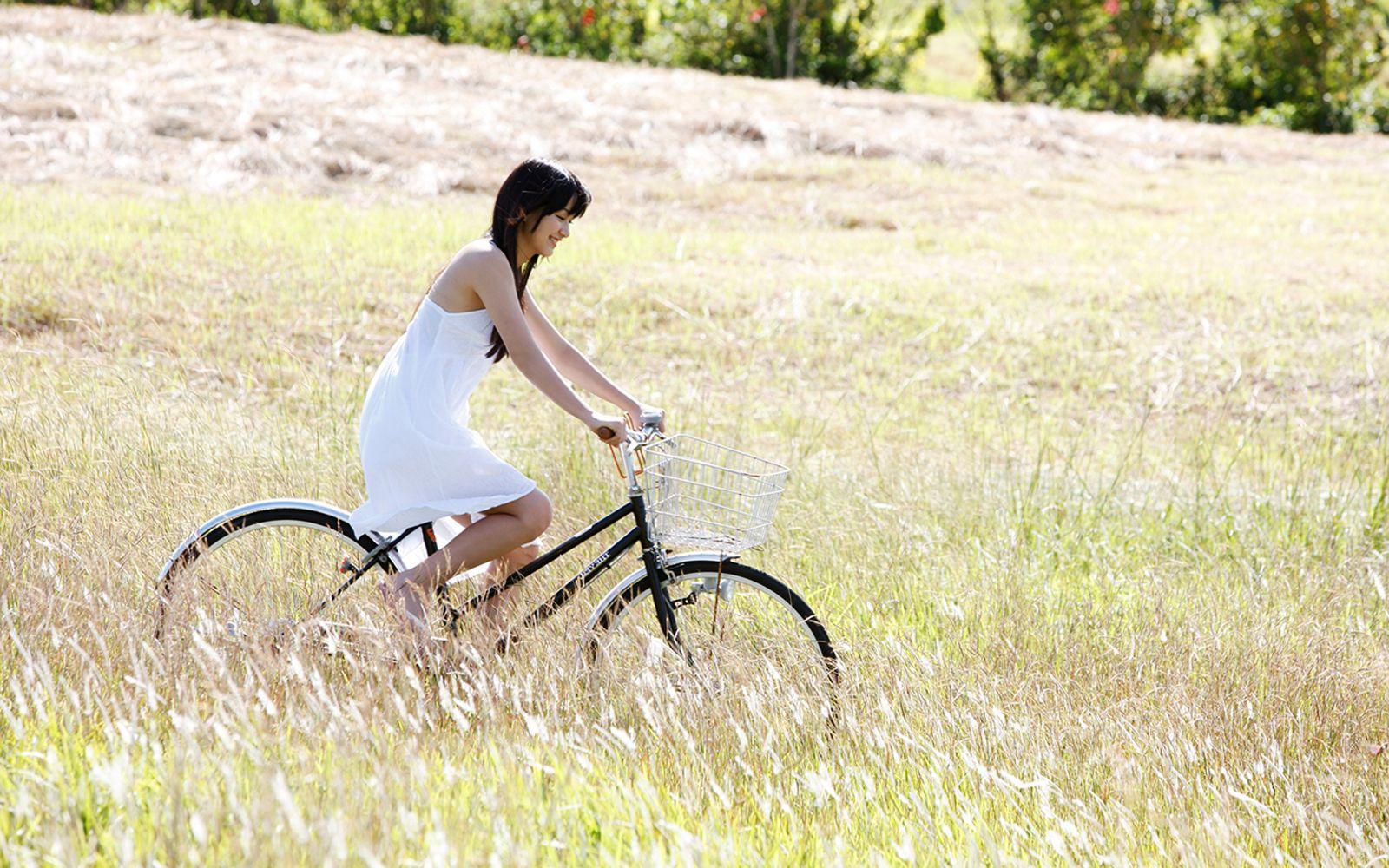 1600x1000 Free download Vintage Bicycle Photography HD Wallpaper HD
