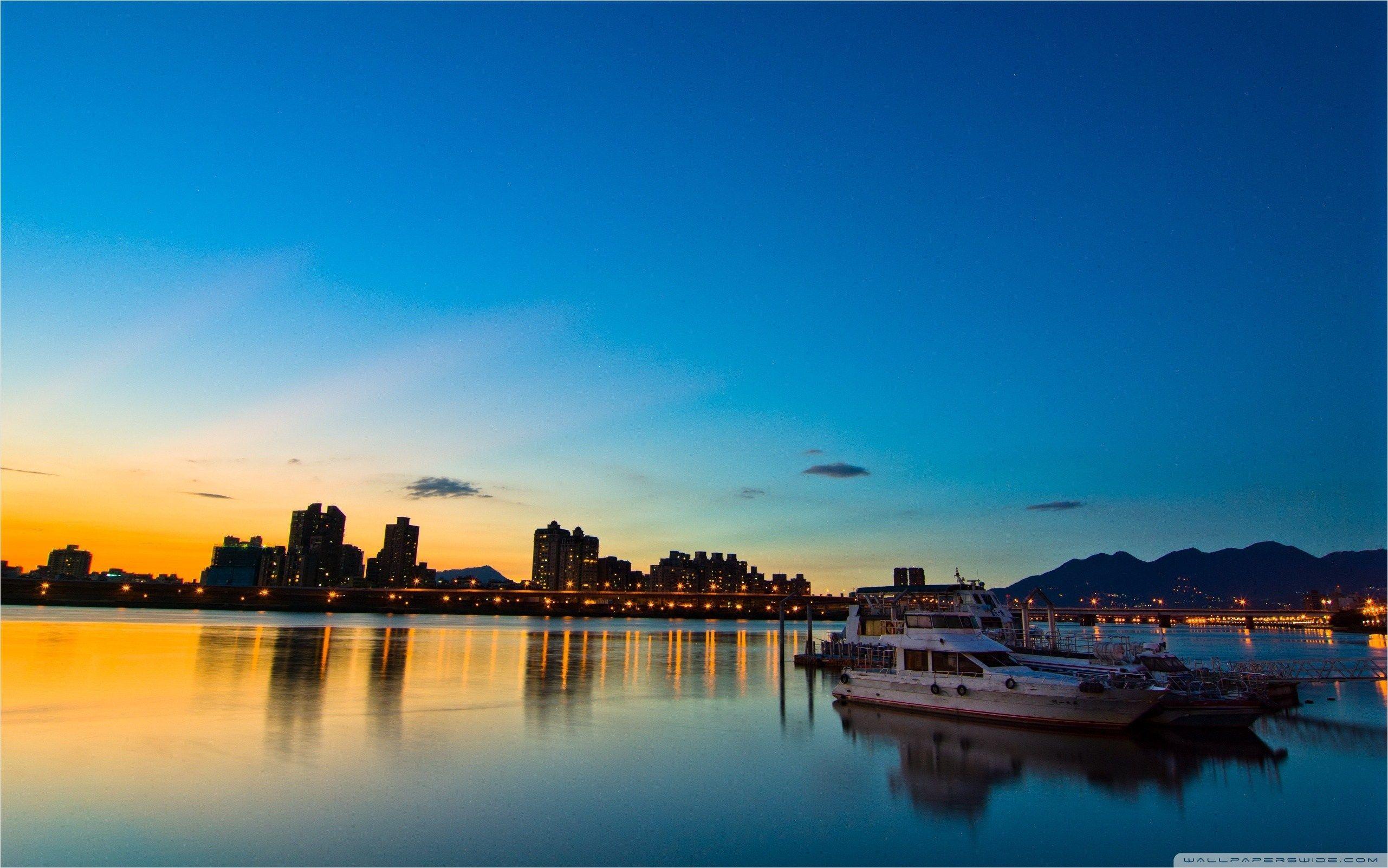 2562x1602 Evening City Lights