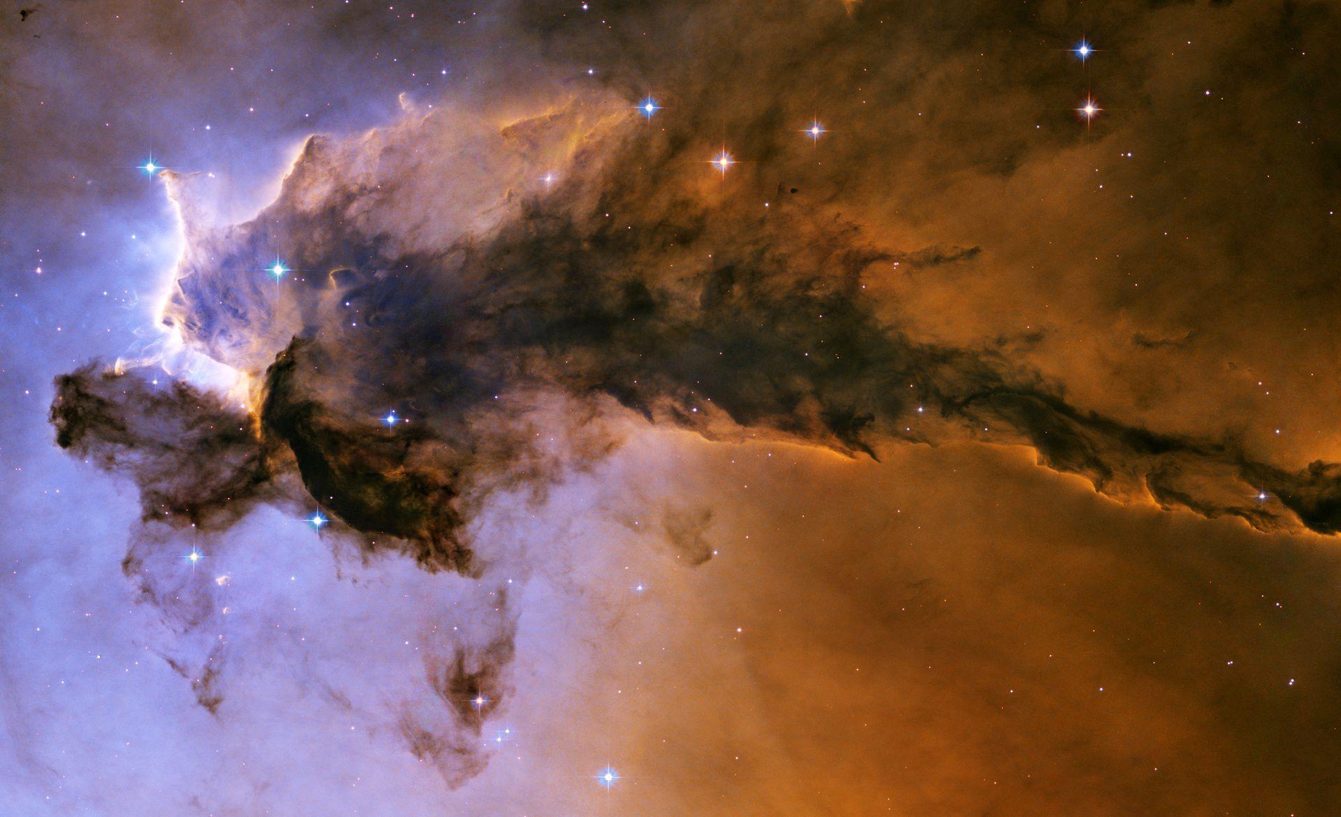 1920x1170 Nebula Background