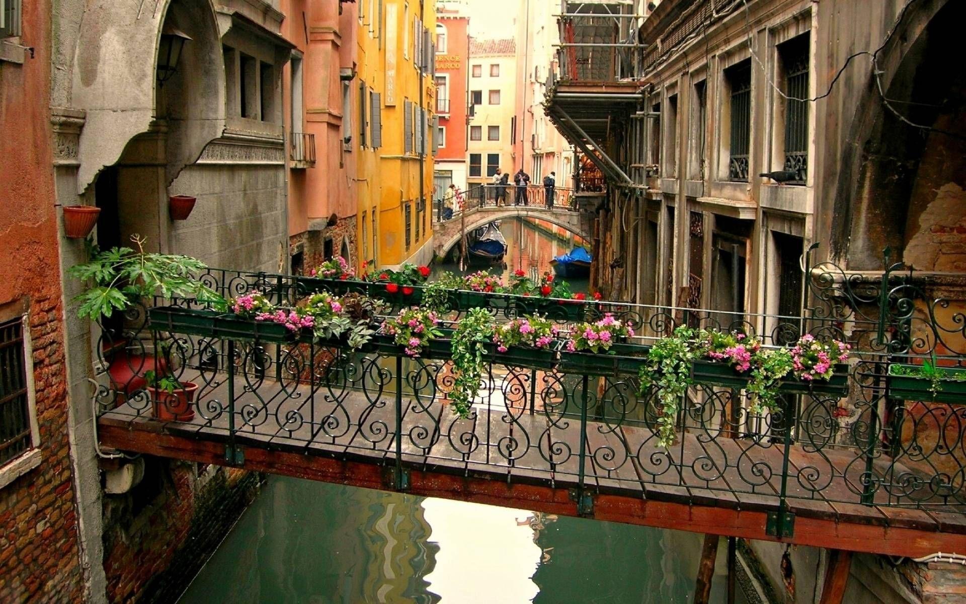 1920x1200 Italian Terrace Wallpaper