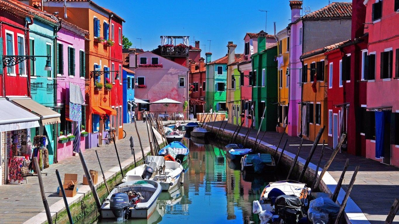 1366x768 Venice, Italy, Burano island wallpaper