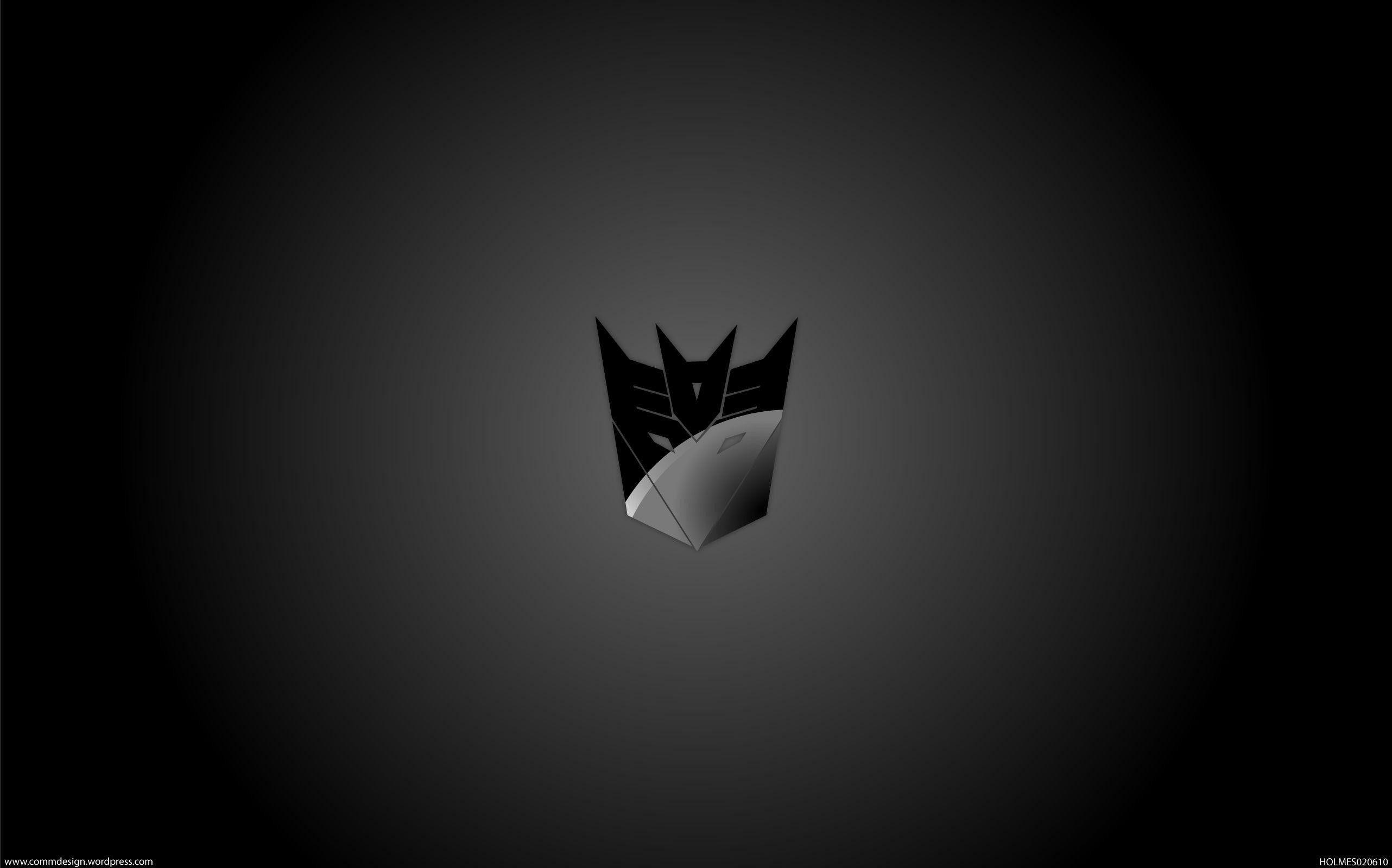 2564x1600 Autobot Logo Wallpaper