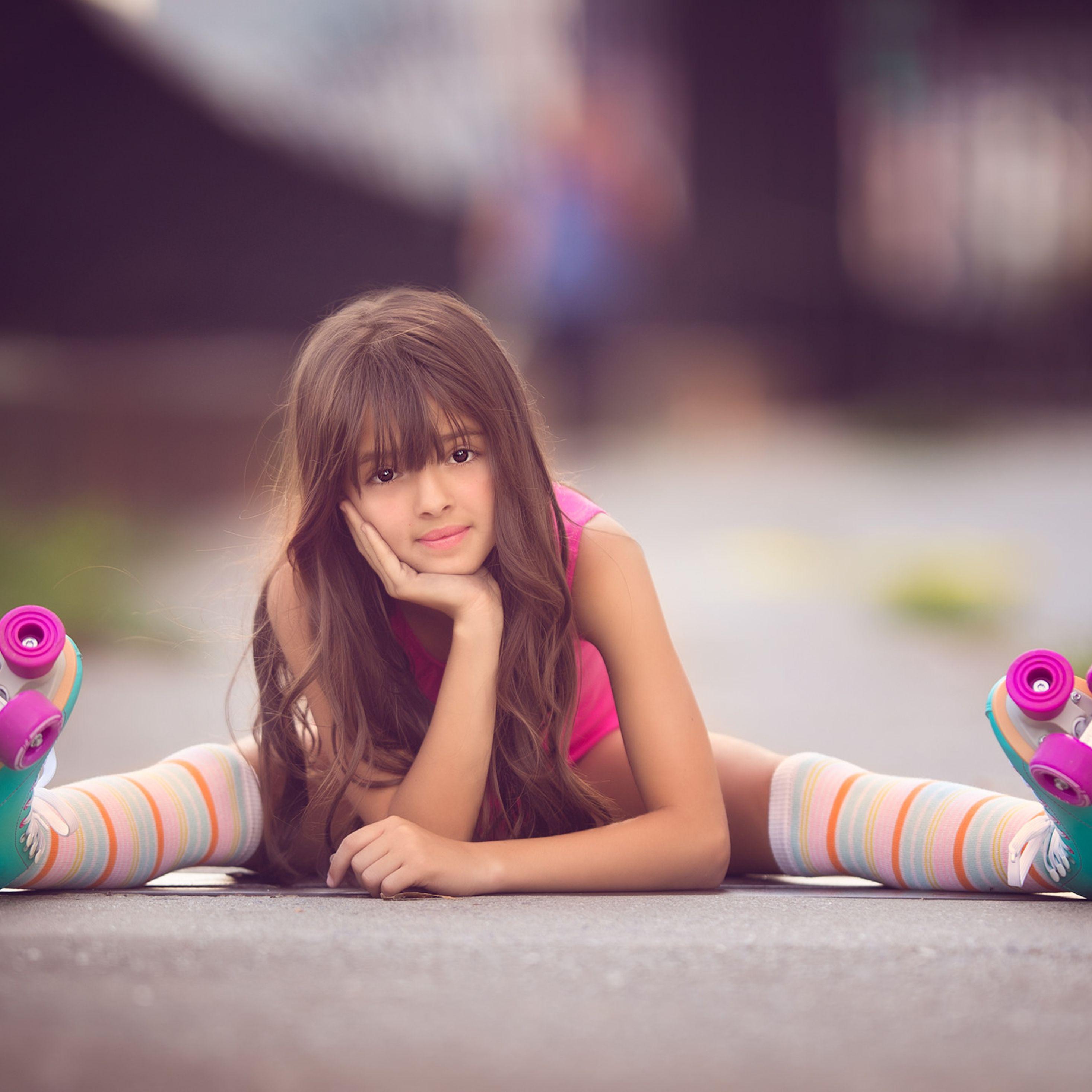 2932x2932 Cute Little Girl Skater iPad Pro Retina Display HD 4k