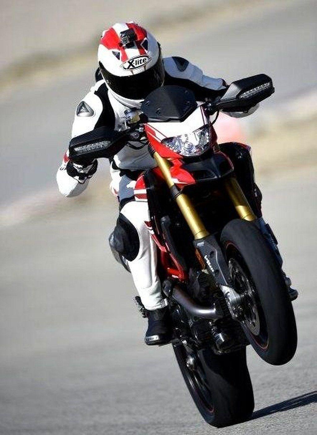 1024x1406 Ducati Hypermotard Wallpaper 24