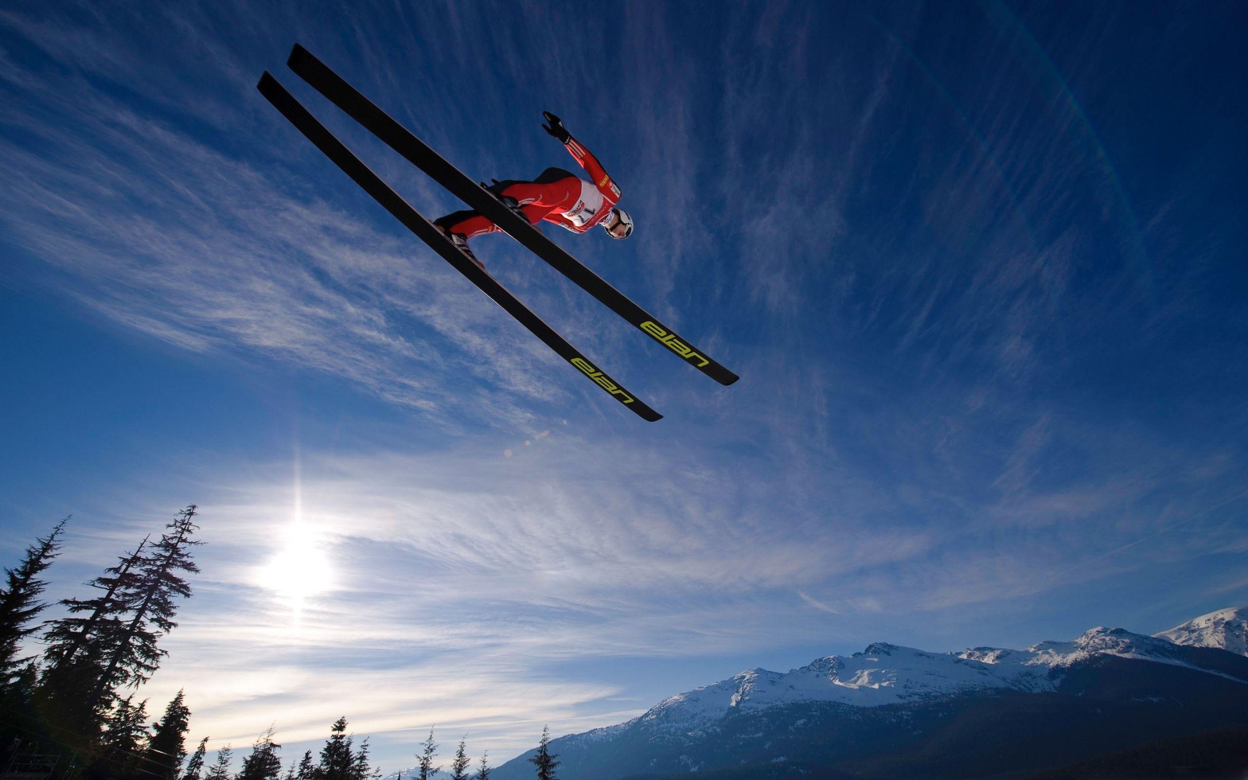 2560x1600 Skiing Jump Mac Wallpaper Download