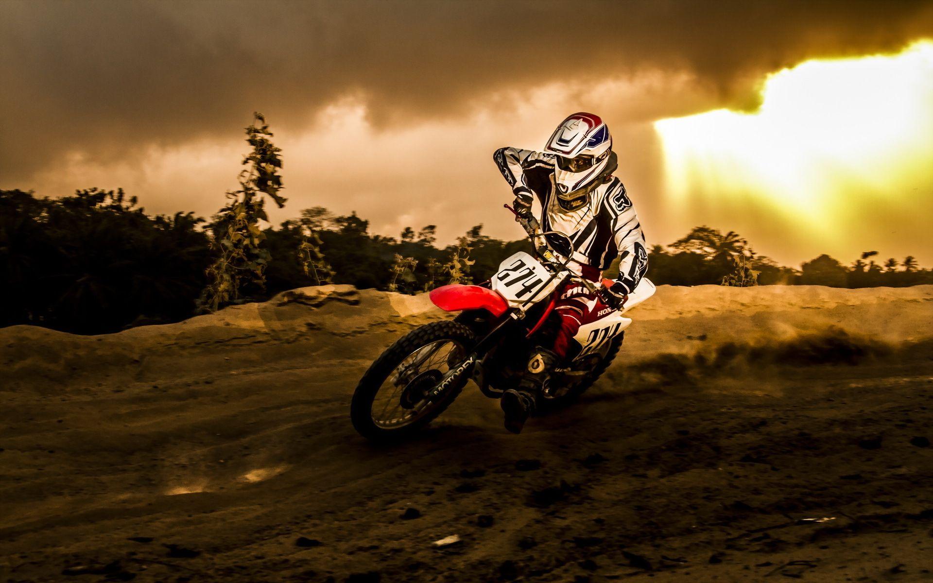 1920x1200 Free download HD Dirt Bike Wallpaper [1920x1200] for your Desktop