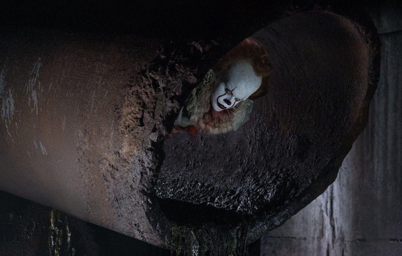 1332x850 Wallpaper man, bad, fear, evil, killer, clown, terror, pipe, I.T