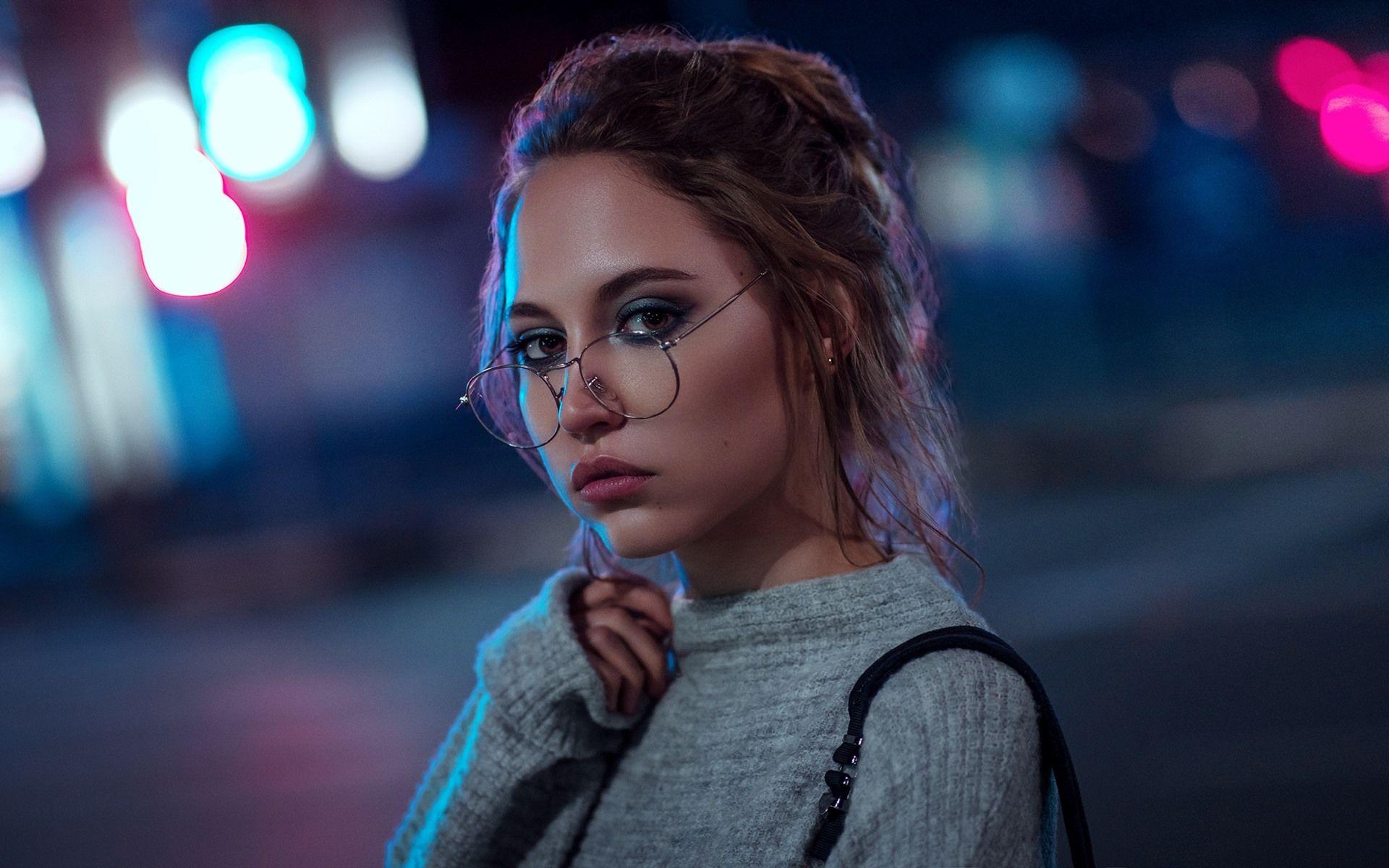1920x1200 Wallpaper Girl at night, glasses 1920x1200 HD Picture, Image