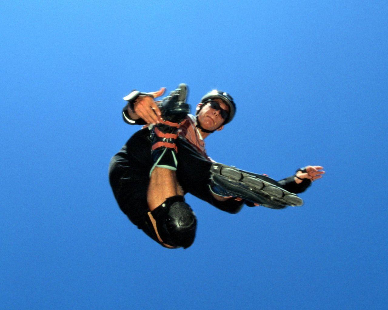 1280x1024 Free download Picture Stunts on roller skates picture wallpaper