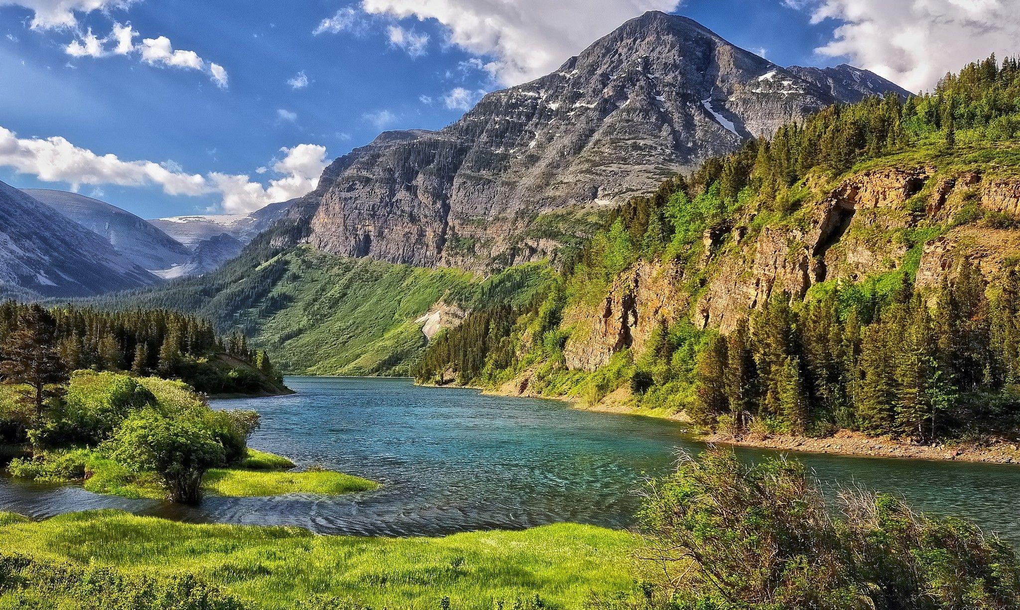 2048x1225 Montana Mountains Wallpaper