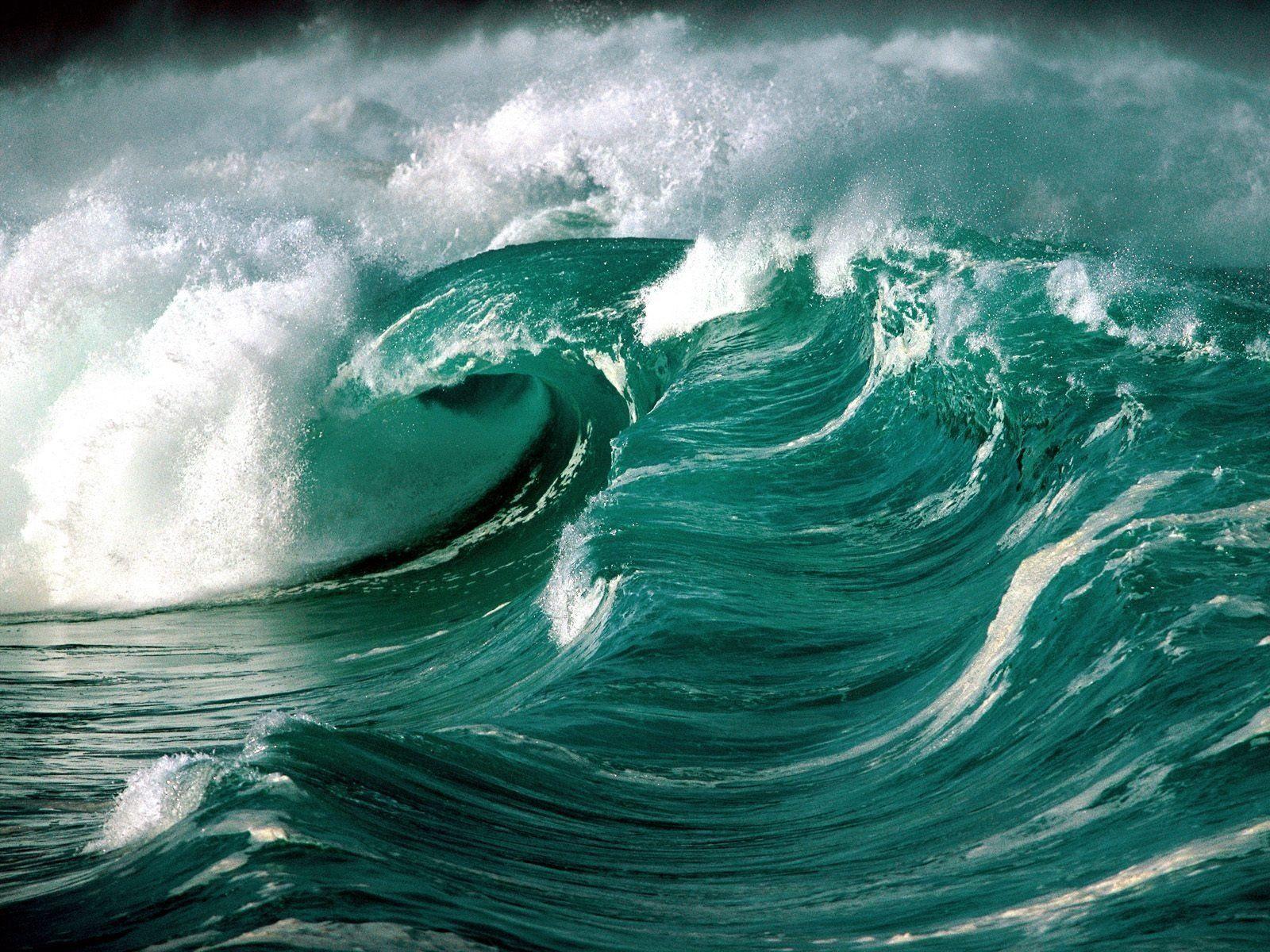 1600x1200 Ocean Waves HD Wallpaper