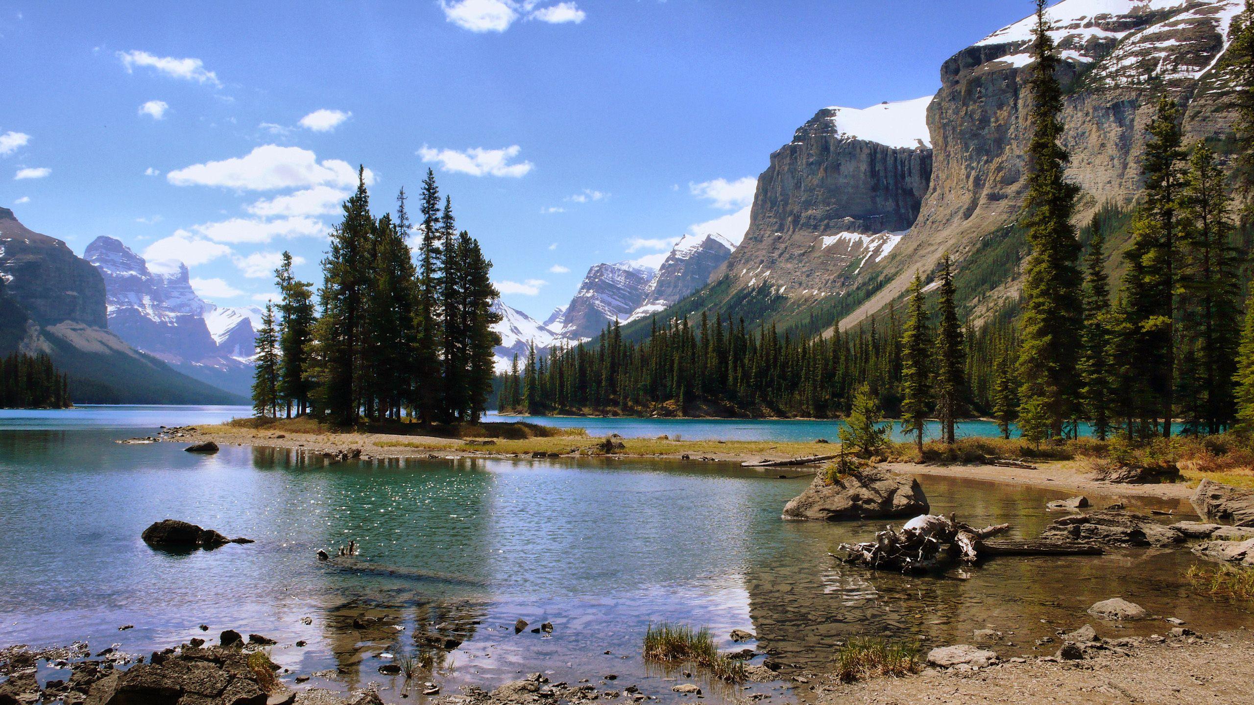 2560x1440 Maligne Lake HD free wallpaper