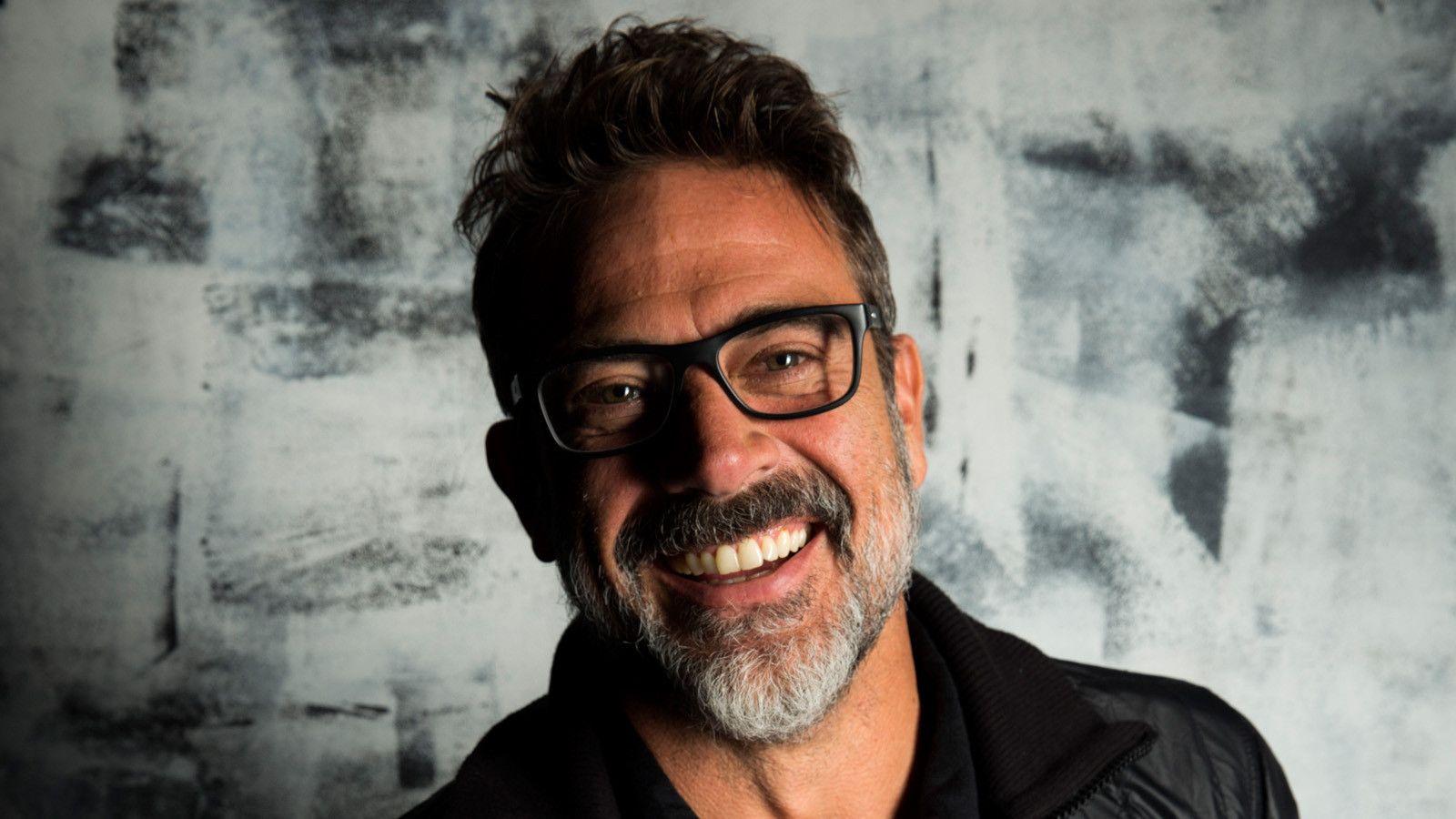 1600x900 Jeffrey Dean Morgan Wallpaper