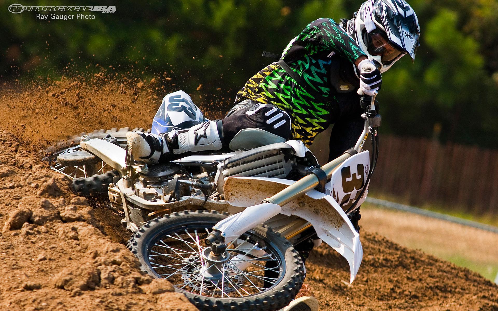 1920x1200 Dirt Bikes Wallpaper
