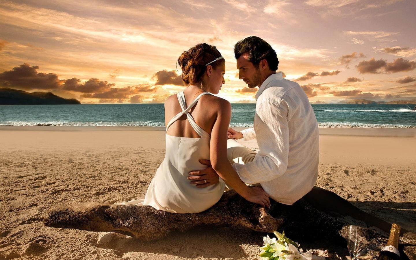 1440x900 BEACH ROMANCE. WALLS TOWN. Beach romance, Beach at night, Best