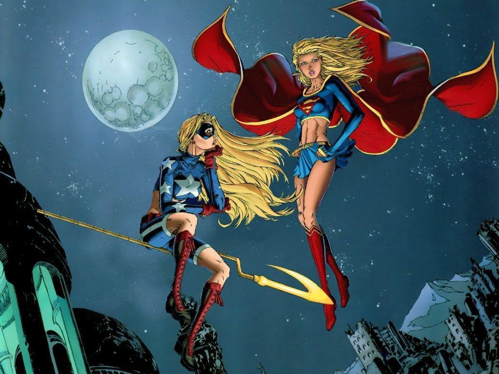 1024x768 A team up we shall be seeing more of Supergirl and Stargirl pre