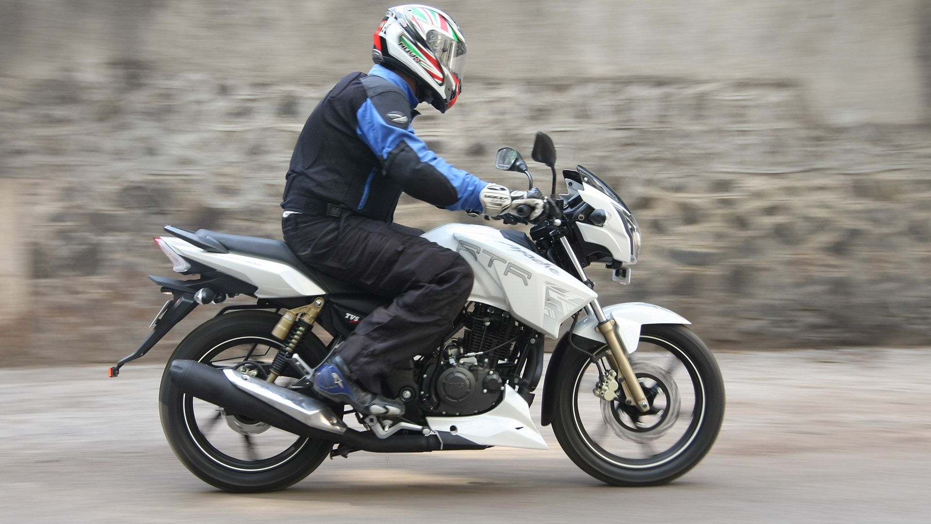 1920x1080 TVS Apache RTR 180 2013 ABS Exterior Bike Photo