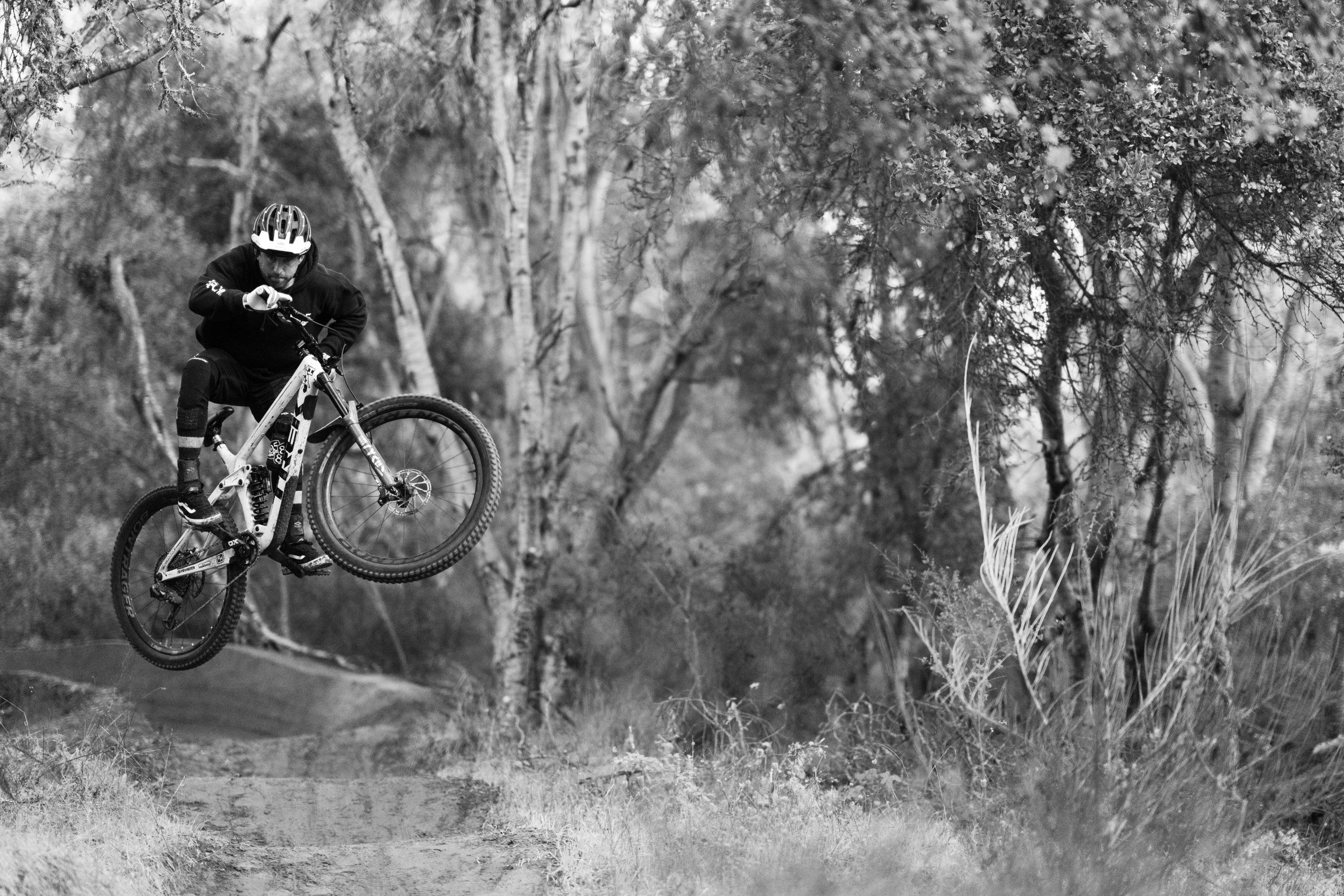 3072x2048 Summer Riding With Ryan Howard