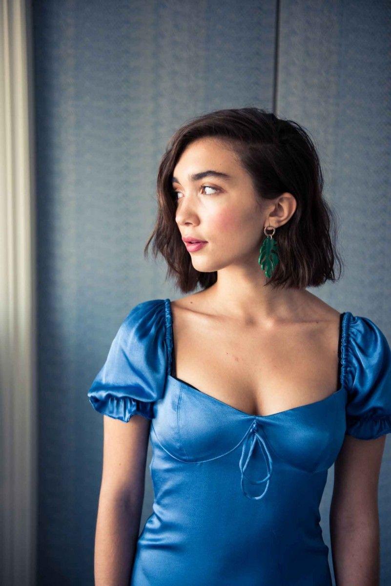 801x1200 Rowan Blanchard wallpaper