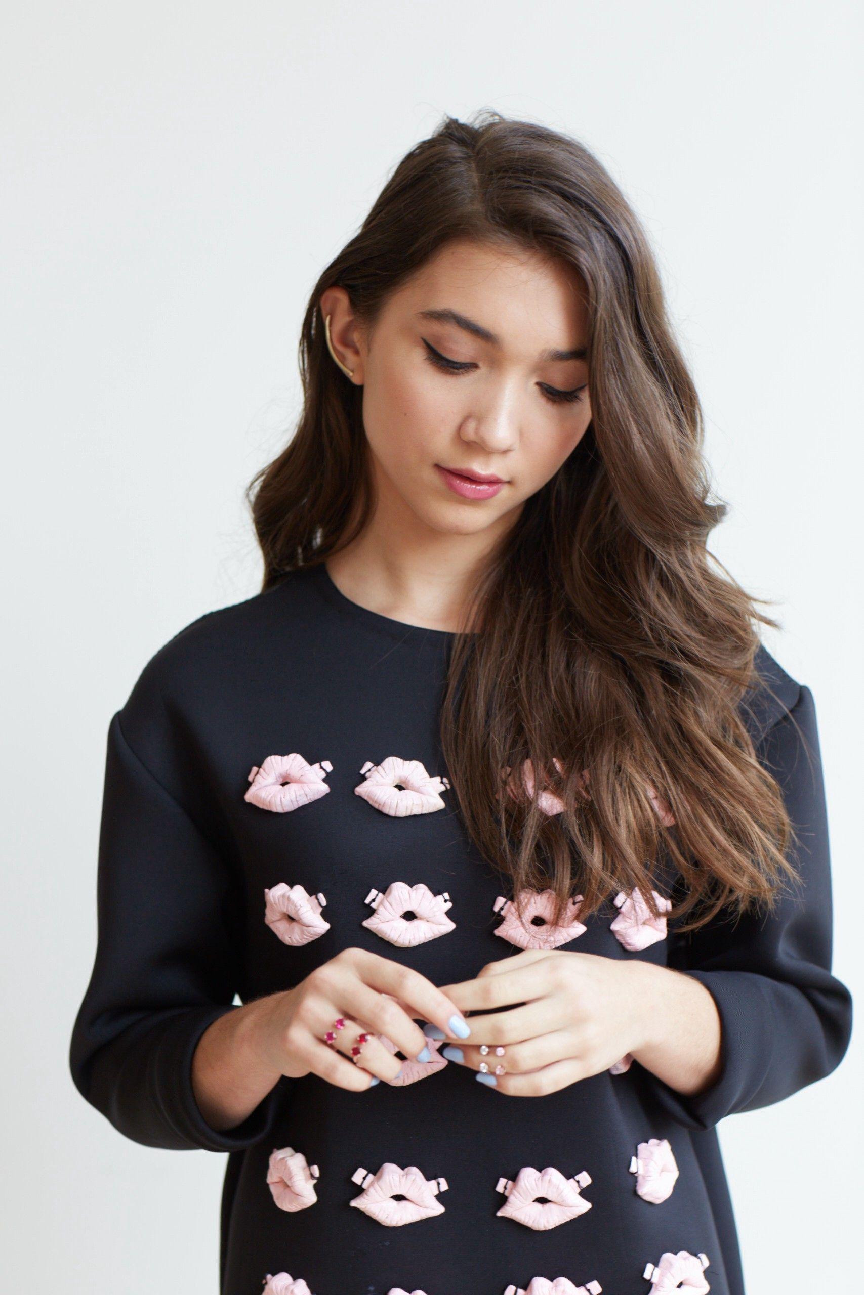 1707x2560 Rowan blanchard
