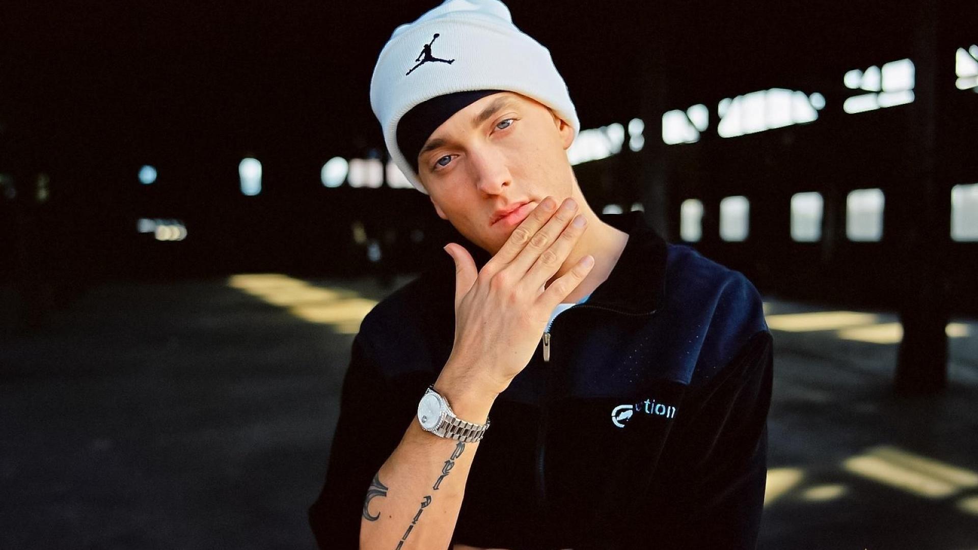 Eminem Wallpaper | Eminem, Eminem photos, Slim shady