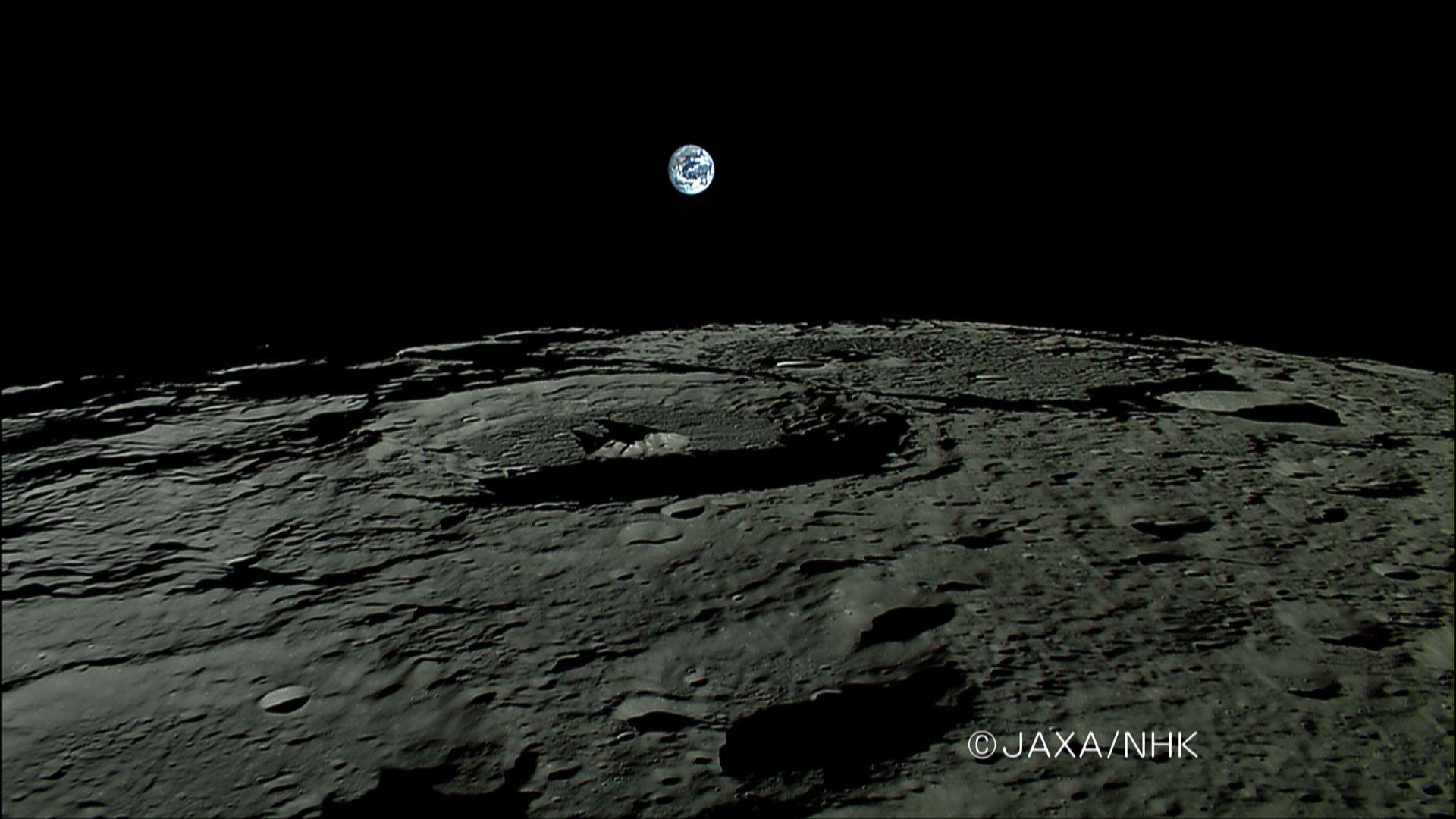 46 Earthrise from Moon Wallpaper  WallpaperSafari