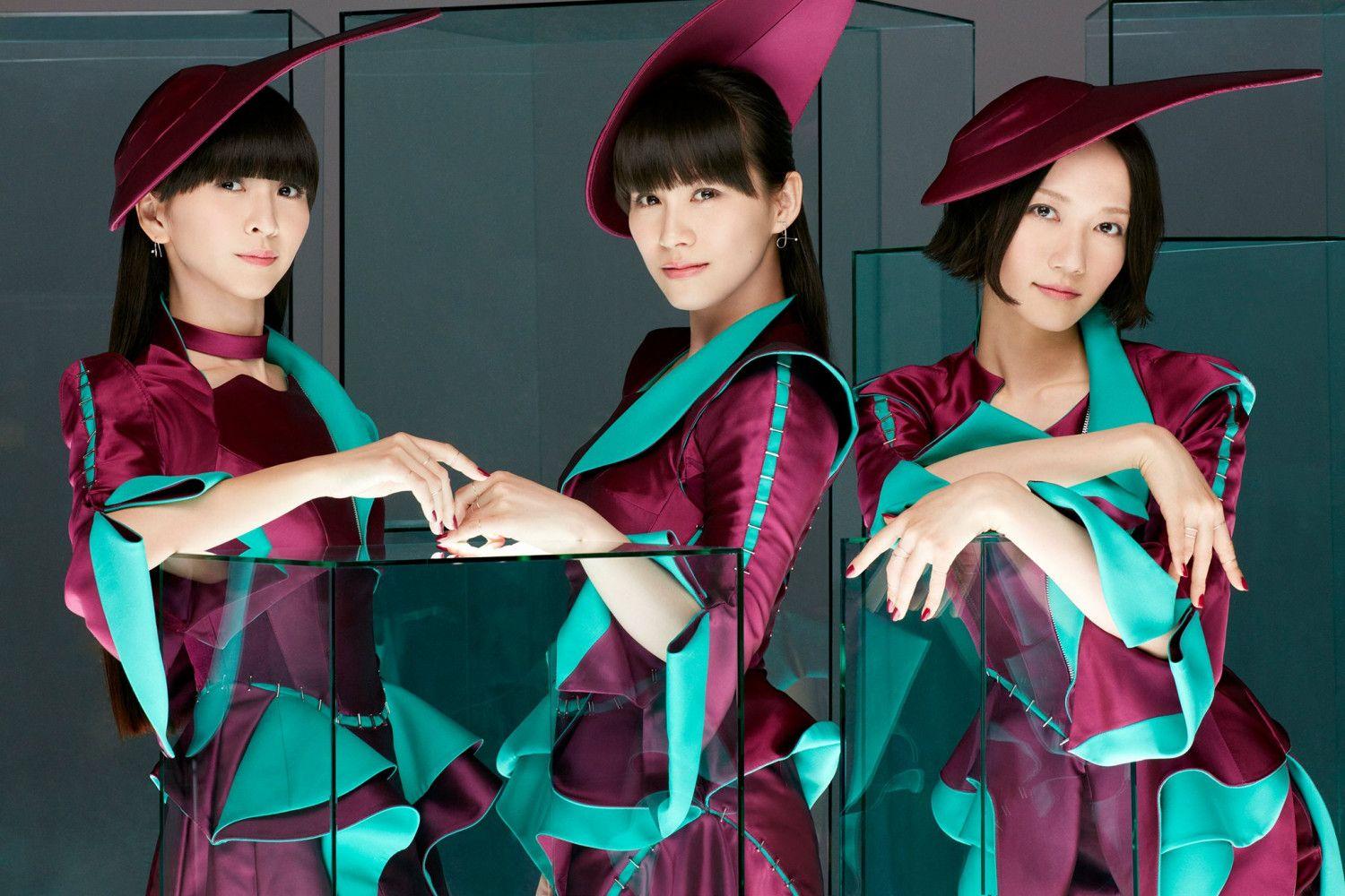 1500x1000 Video Perfume Assemble the Masses From High Above the City in