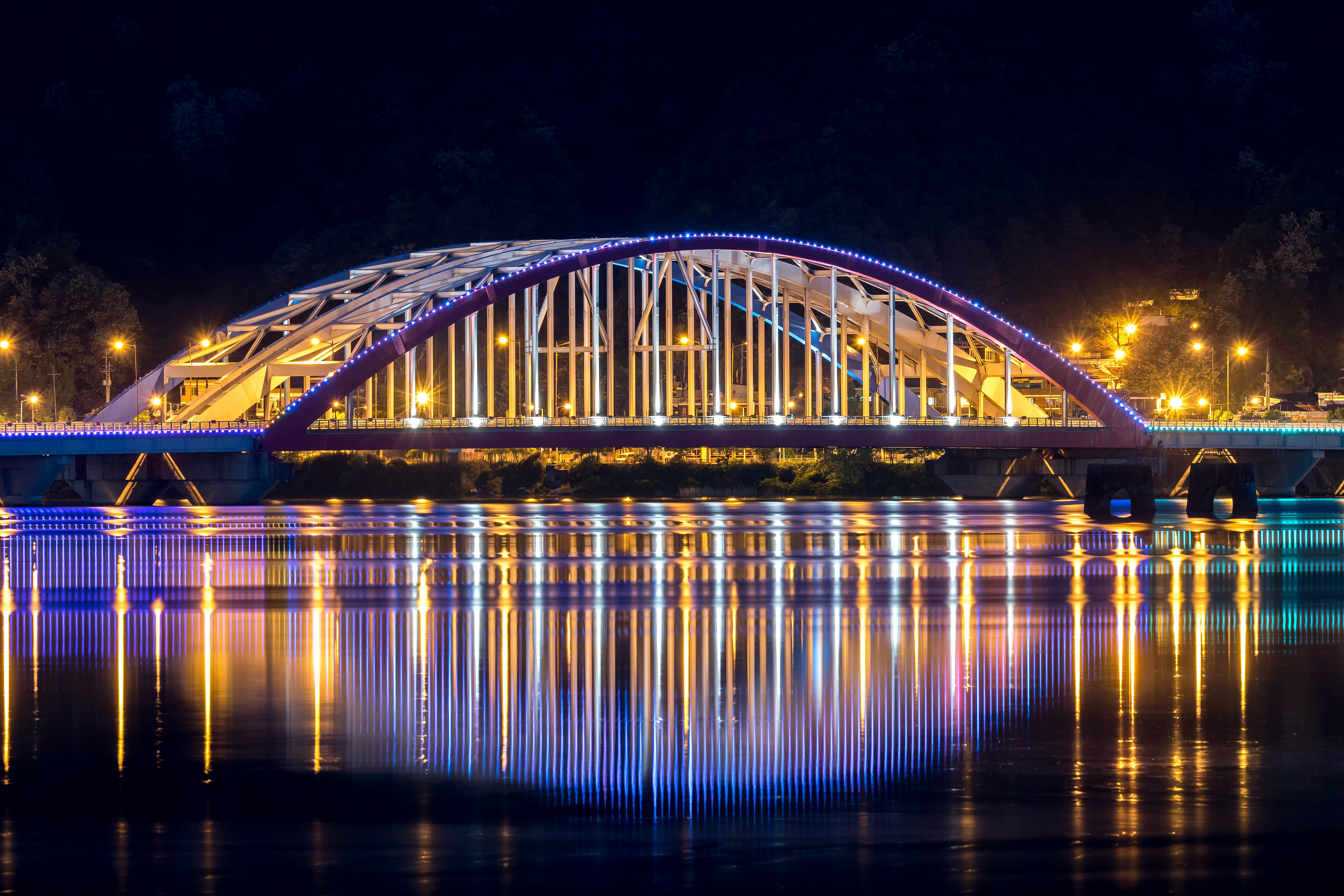 6000x4000 Blue and yellow LED light, South Korea, night, bridge, Seoul HD wallpaper