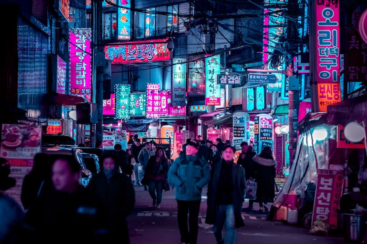 1200x800 Neon Soaked Photo Of Seoul
