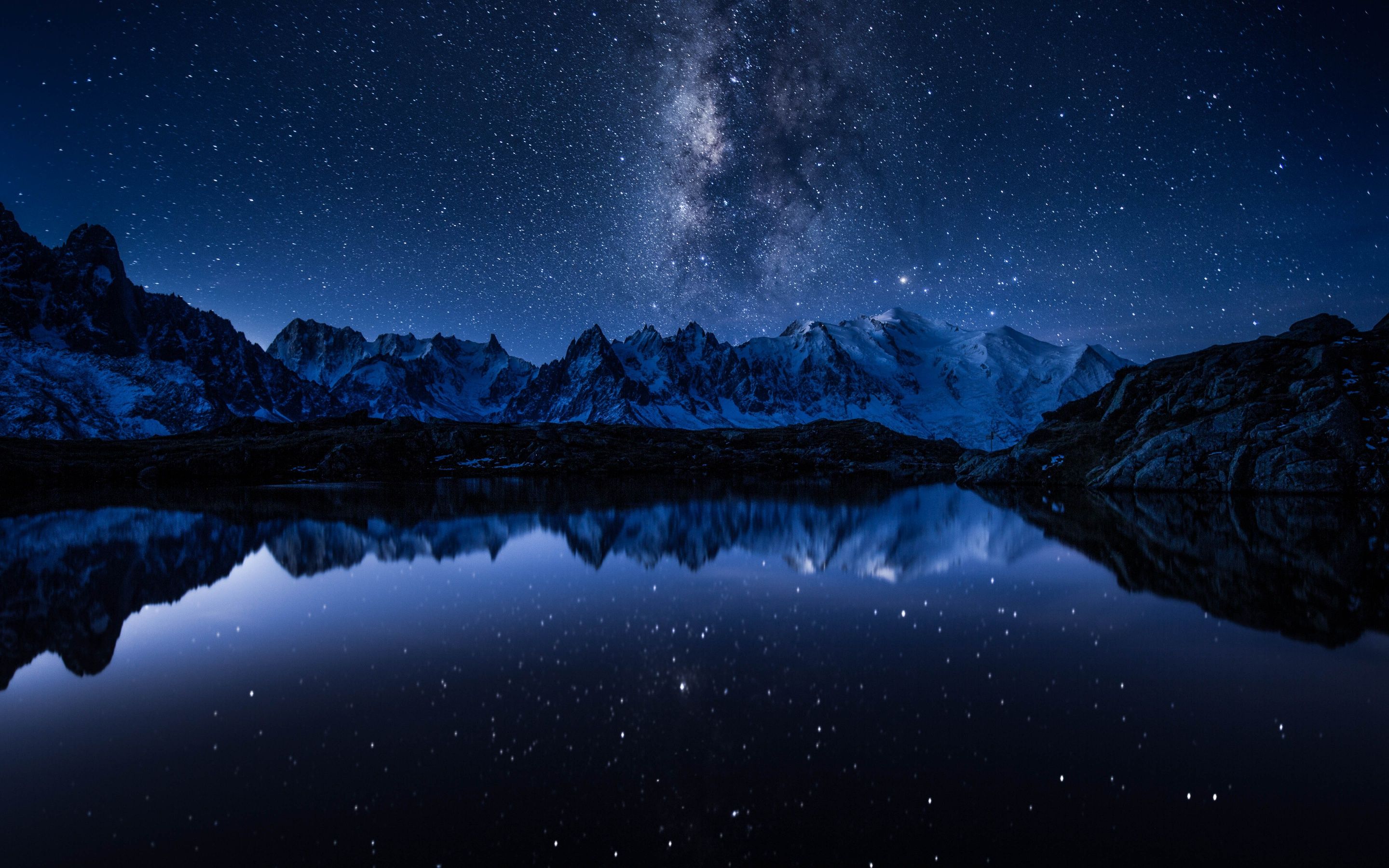 2880x1800 4k Mountain Night Wallpaper