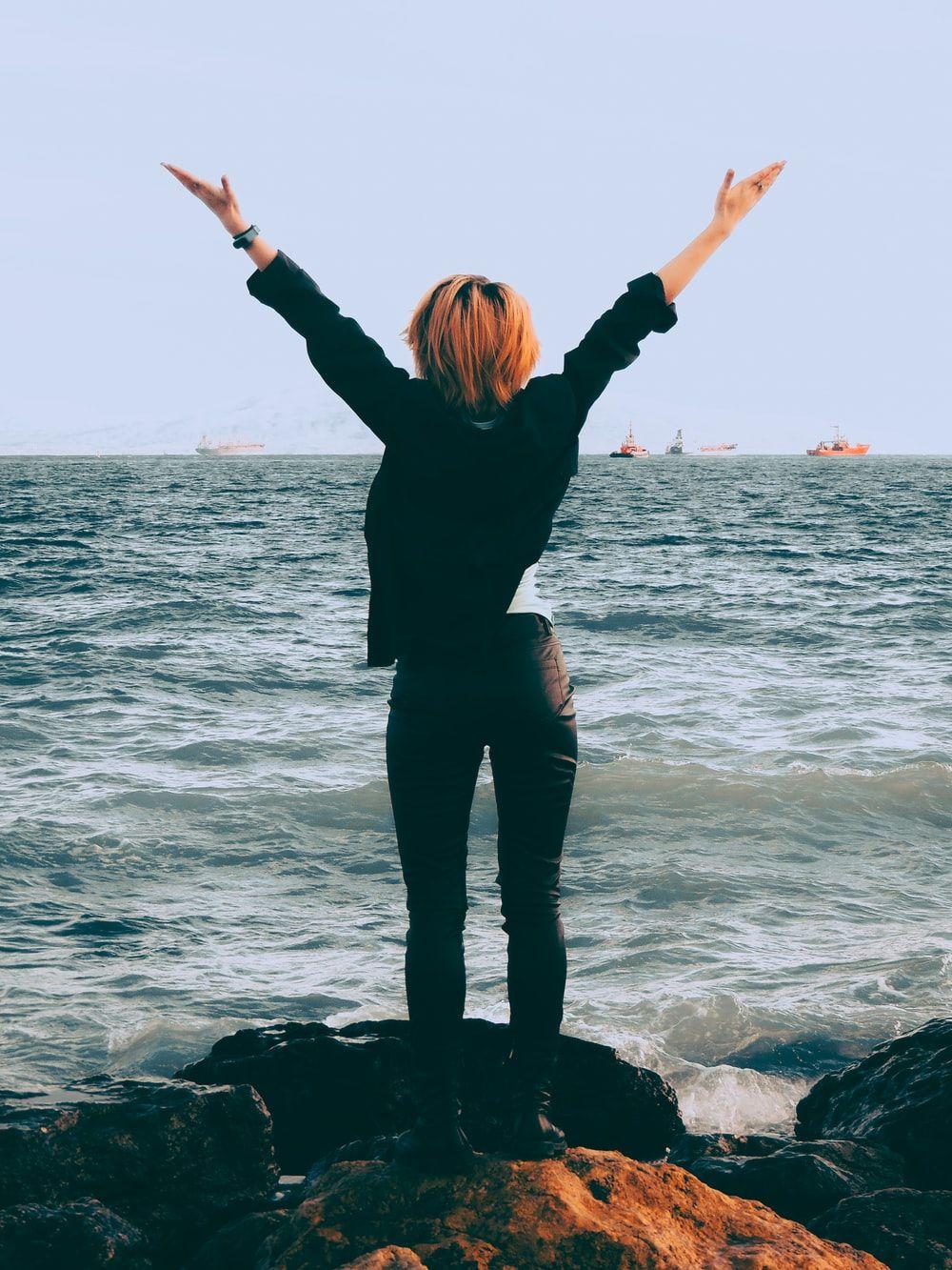 1000x1333 Girl Ocean Picture. Download Free Image