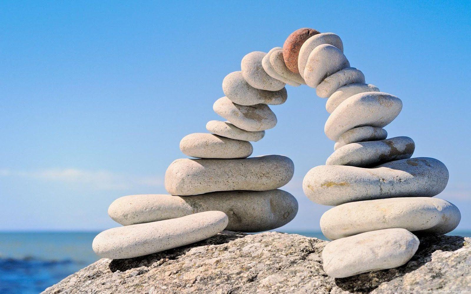 1600x1000 Zen Stones Wallpaper