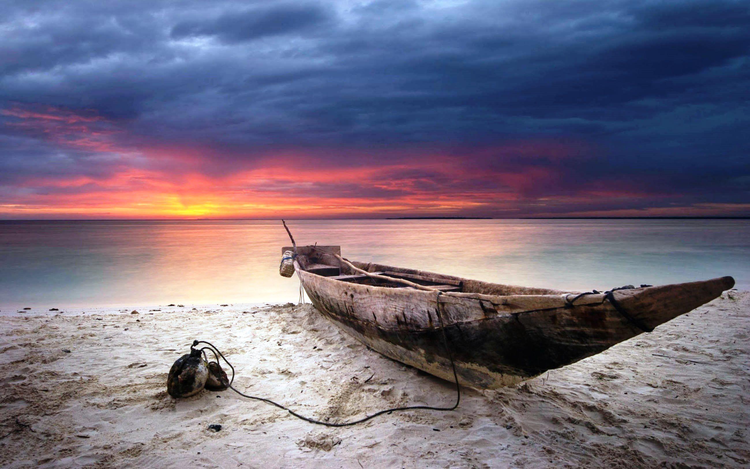 2600x1625 Boat on beach nice cool HD wallpaper. Boat, HD wallpaper, Beach