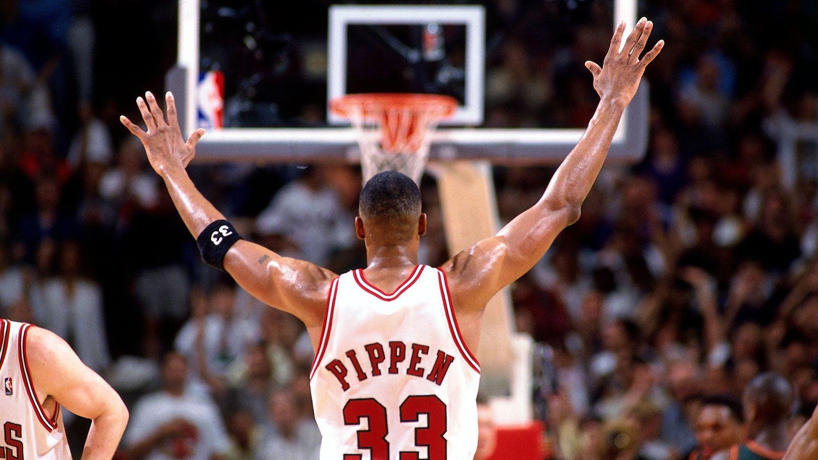 1600x900 Scottie Pippen's Greatest Moments