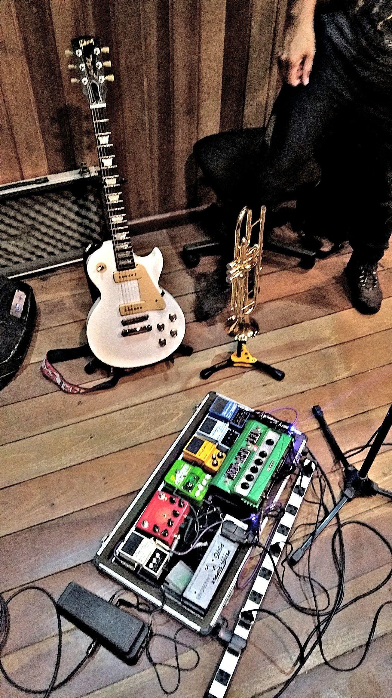 1304x2320 gibson #guitar #pedalboard #trumpet #yamaha. Pedalboard, Guitar