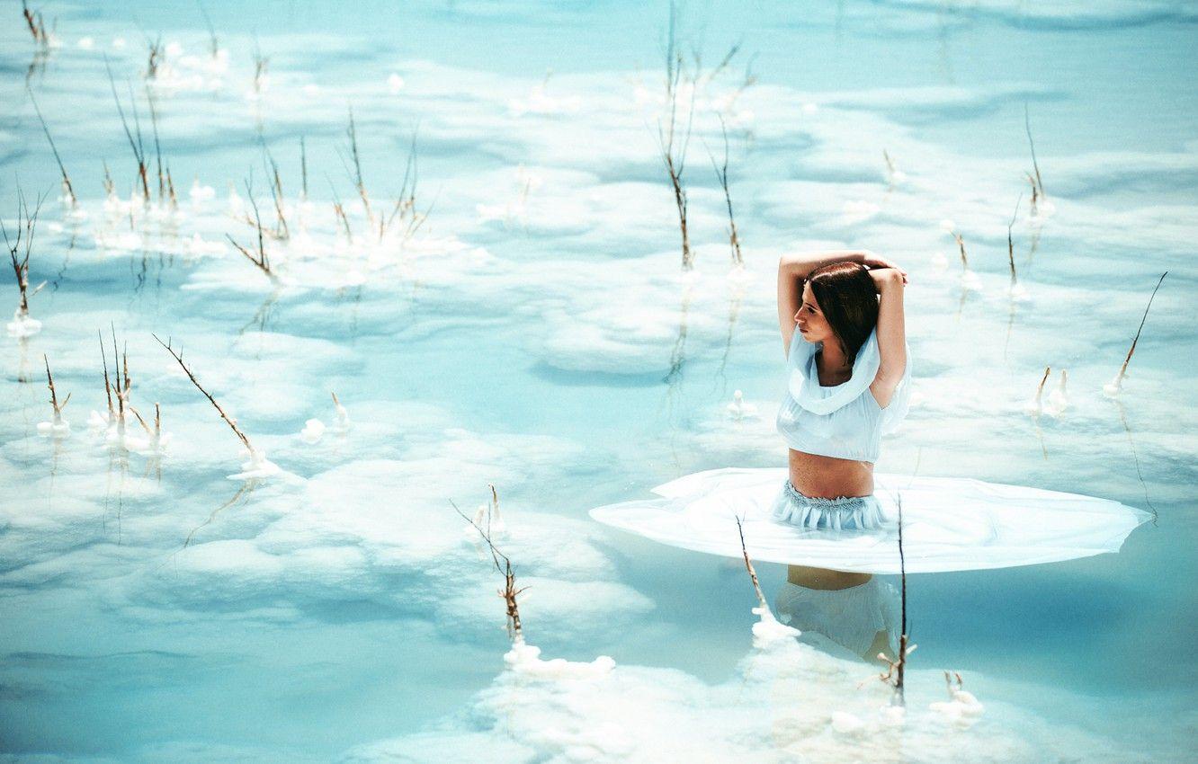 1332x850 Wallpaper sea, girl, salt, dead sea image for desktop, section