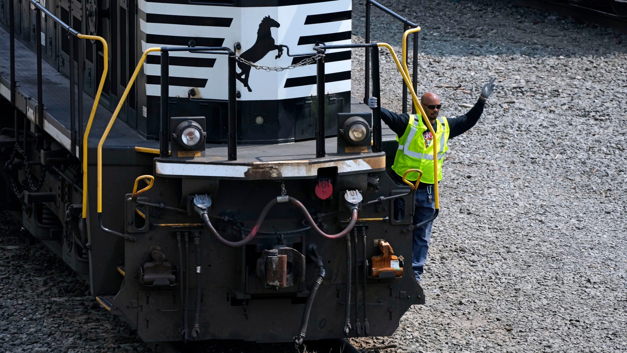 2560x1440 Norfolk Southern results complicated by derailment insurance payments, proxy fight and productivity. ABC22 & FOX44