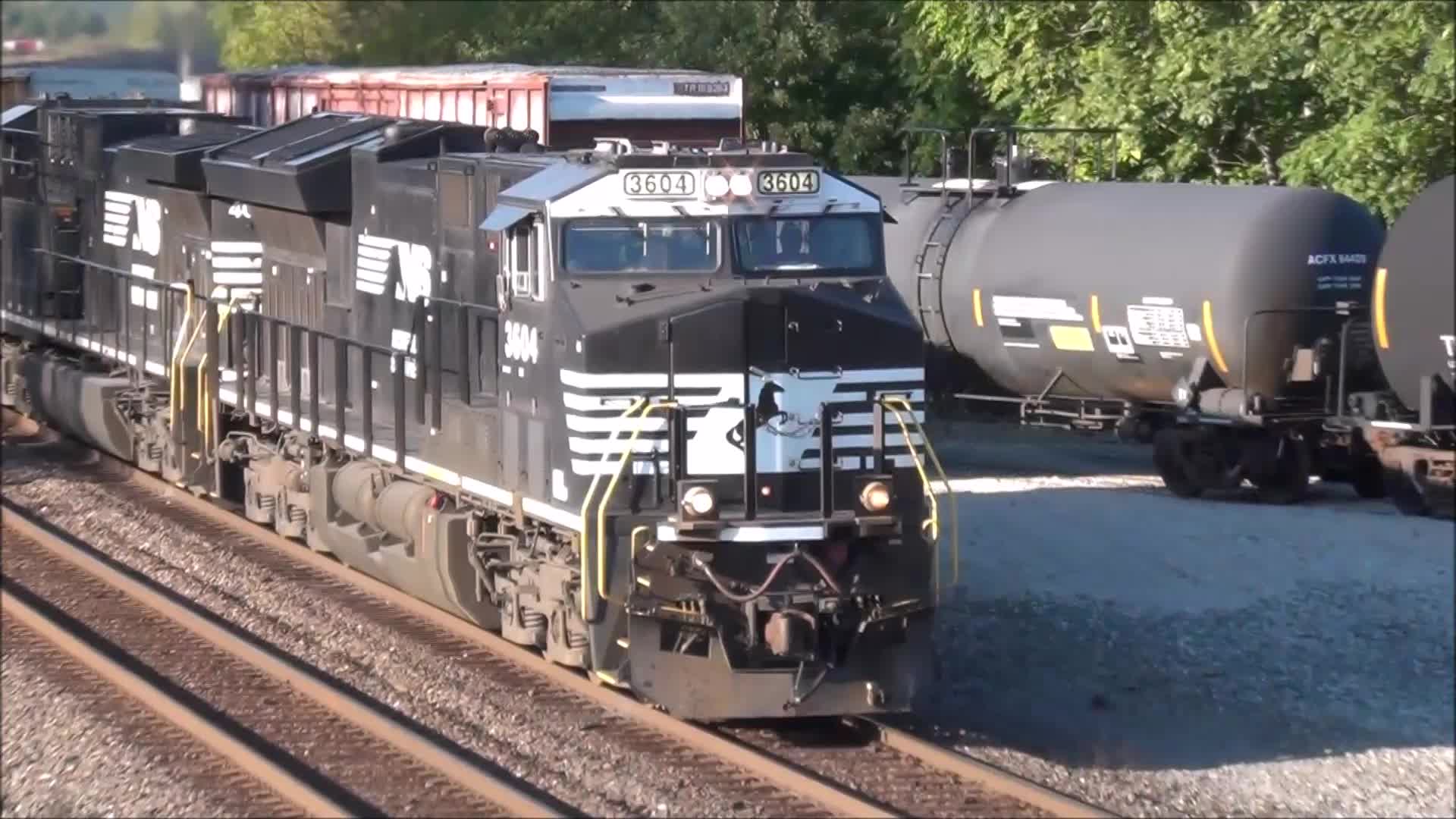 1920x1080 Norfolk Southern coal train (29 September 2018) (Marion, Ohio, USA)